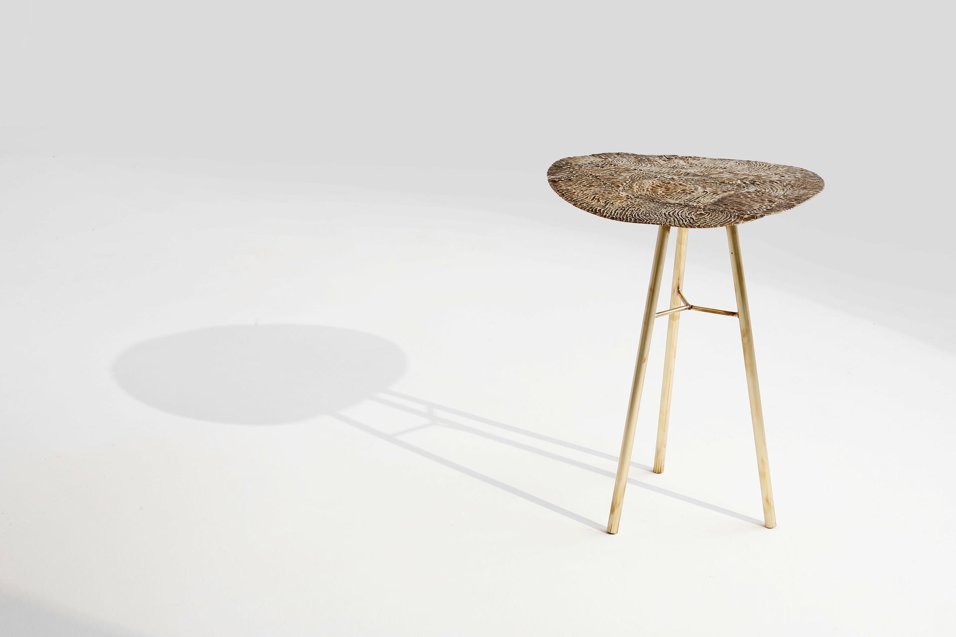 Contemporary Golden Waves Brass Organic Shape Side Table by Samuel Costantini 2
