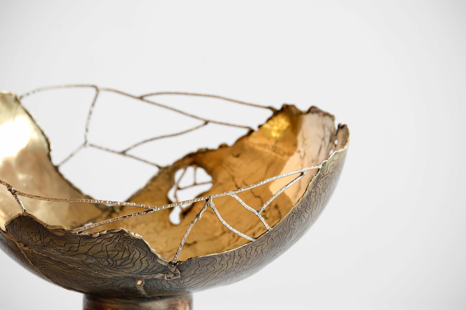 Hand Sculpted Brass Wires Decorative Contemporary Art Bowl by Samuel Costantini 7