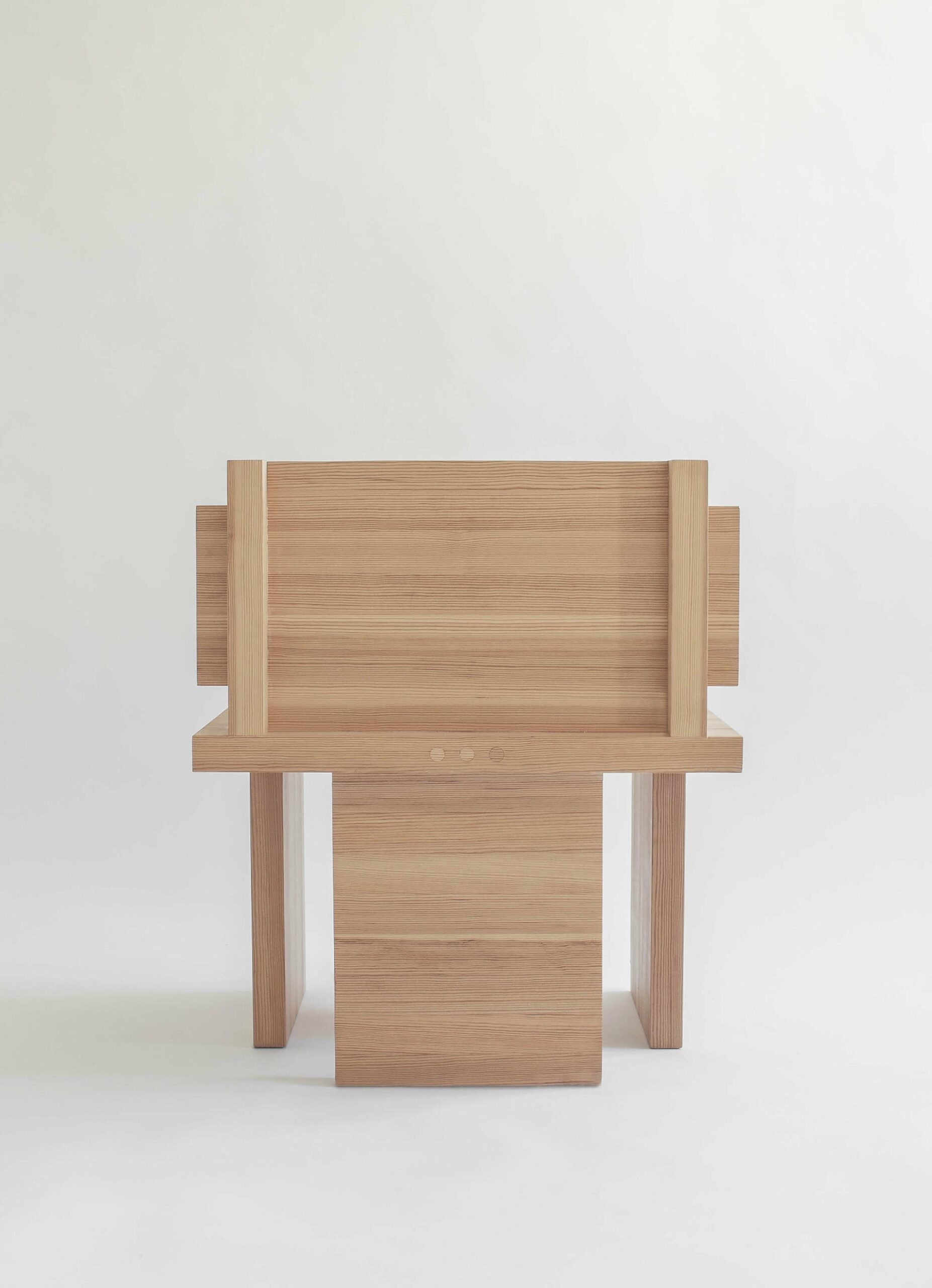 ItooRaba Lounge Chair by Sizar Alexis 14