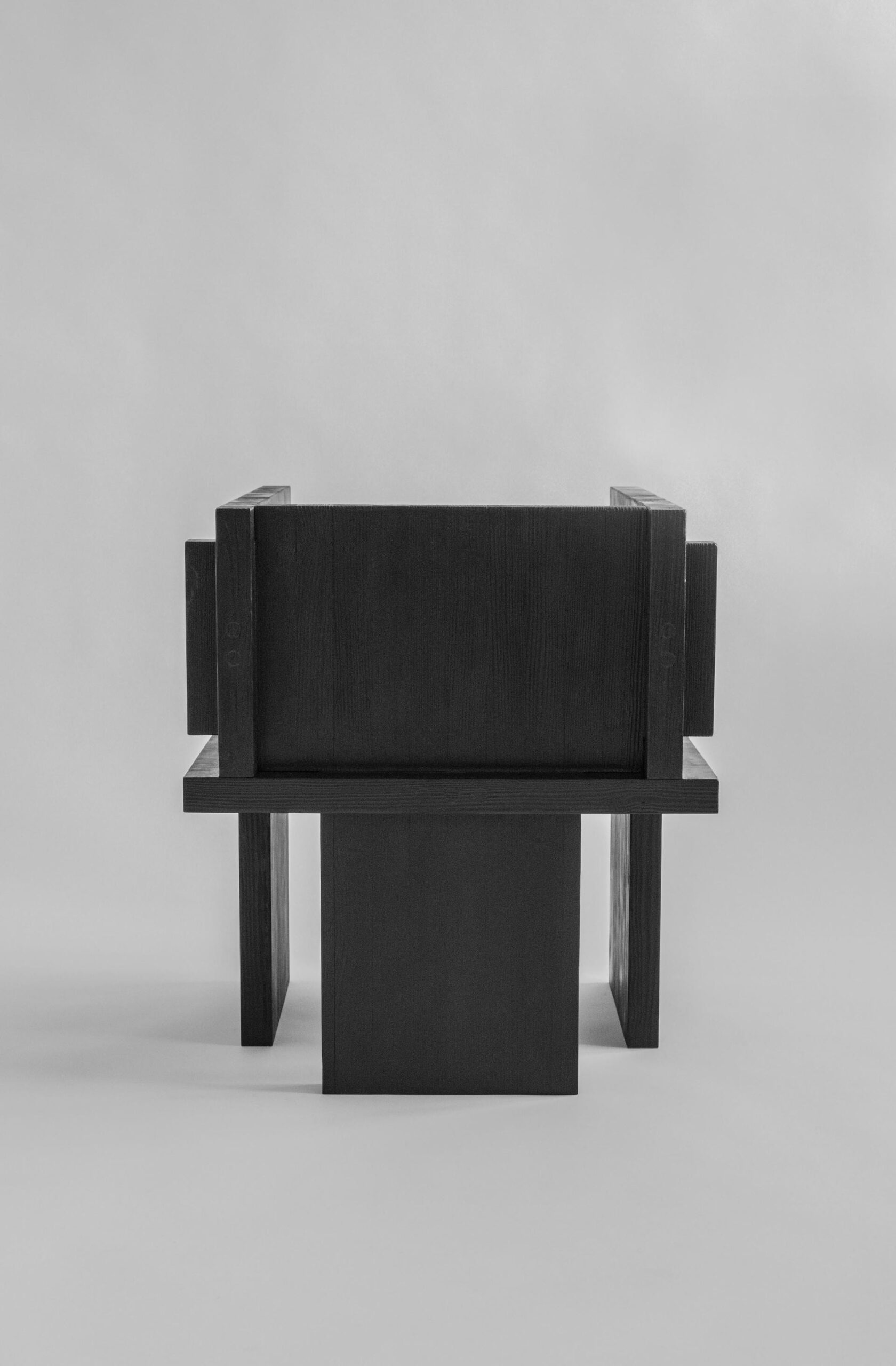 ItooRaba Lounge Chair by Sizar Alexis 3