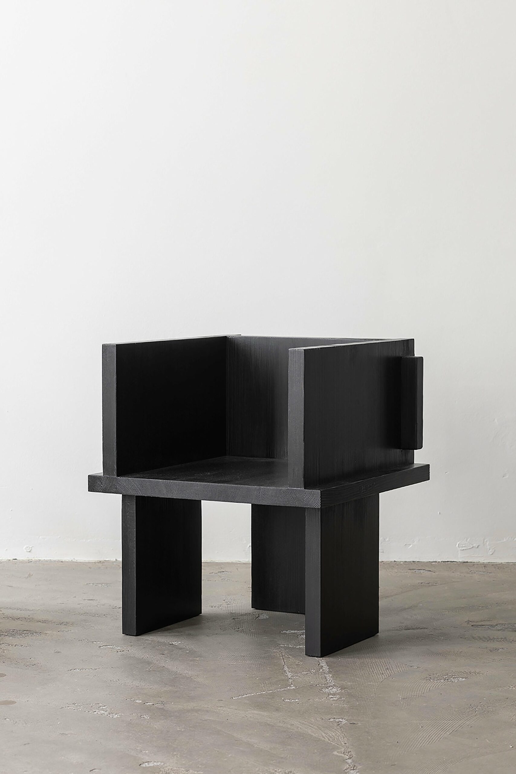 ItooRaba Lounge Chair by Sizar Alexis 4