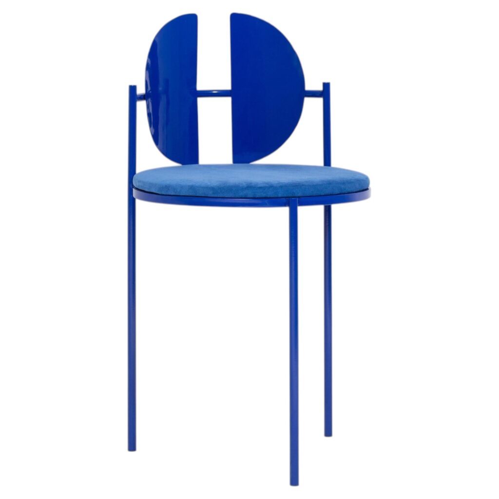 Qoticher Chair by Angel Mombiedro 1