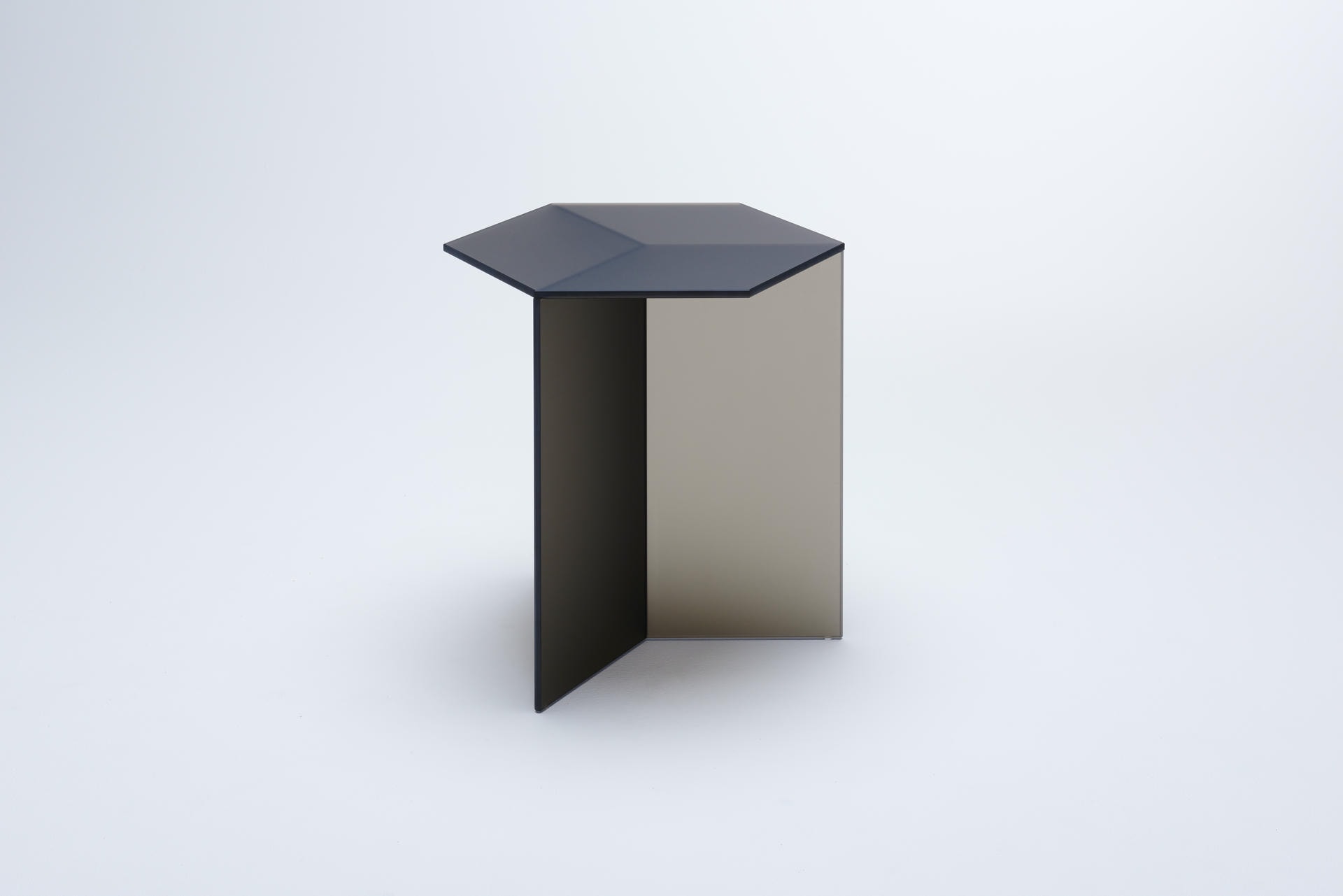 Satin Glass _Isom Tall_ Coffee Table, Sebastian Scherer 5