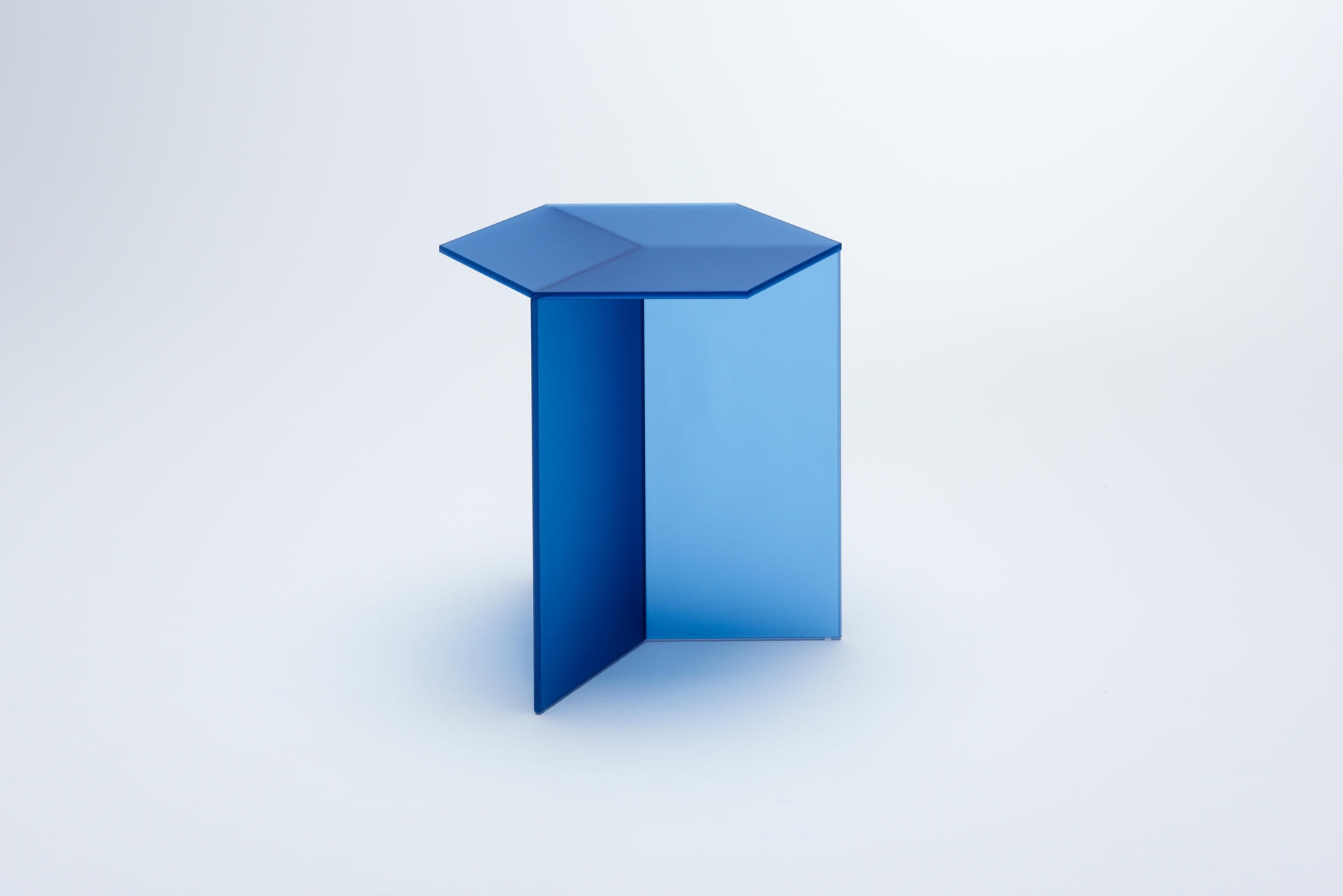 Satin Glass _Isom Tall_ Coffee Table, Sebastian Scherer 6