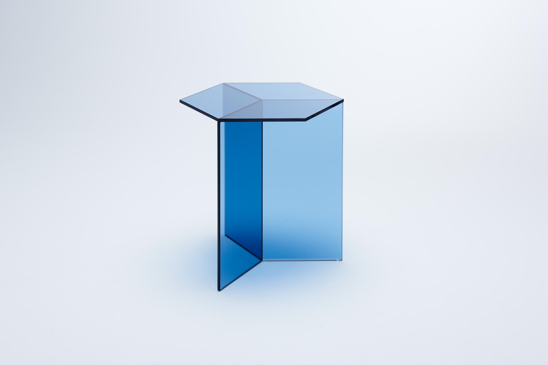 Satin Glass _Isom Tall_ Coffee Table, Sebastian Scherer 8