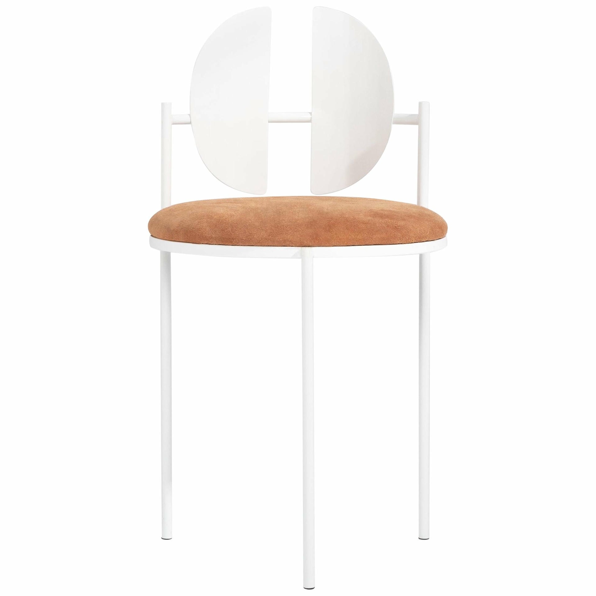 Qoticher Chair by Angel Mombiedro 1