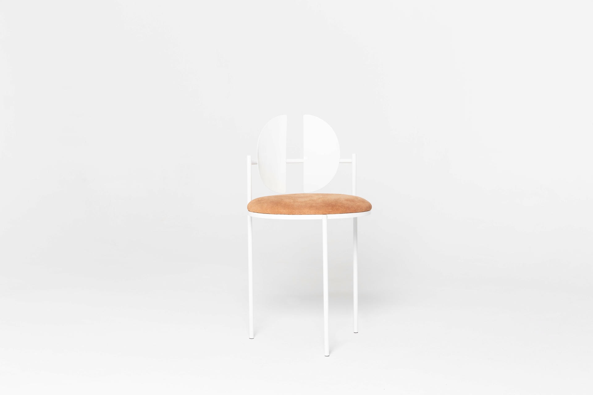 Qoticher Chair by Angel Mombiedro 3