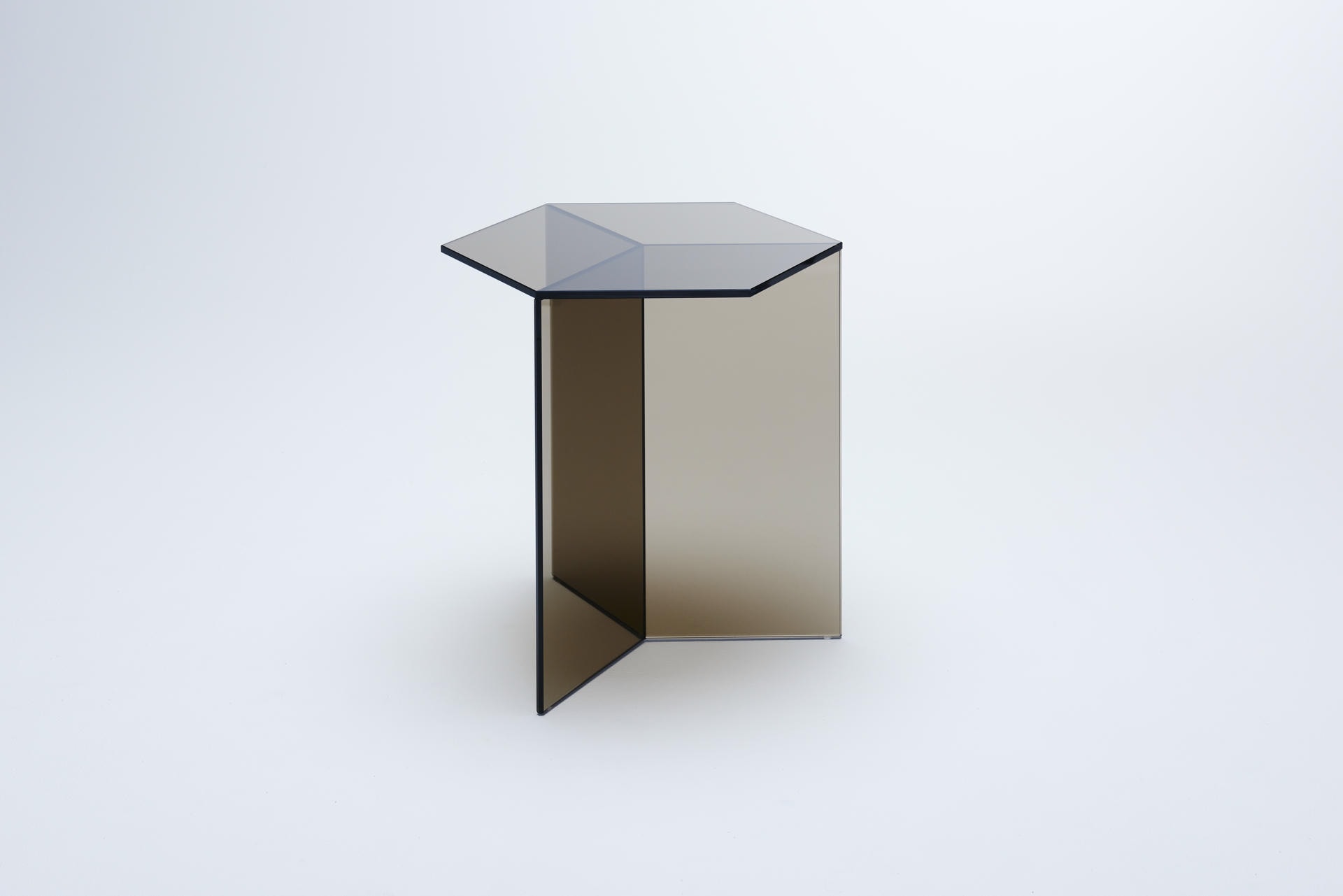 Satin Glass _Isom Tall_ Coffee Table, Sebastian Scherer 9