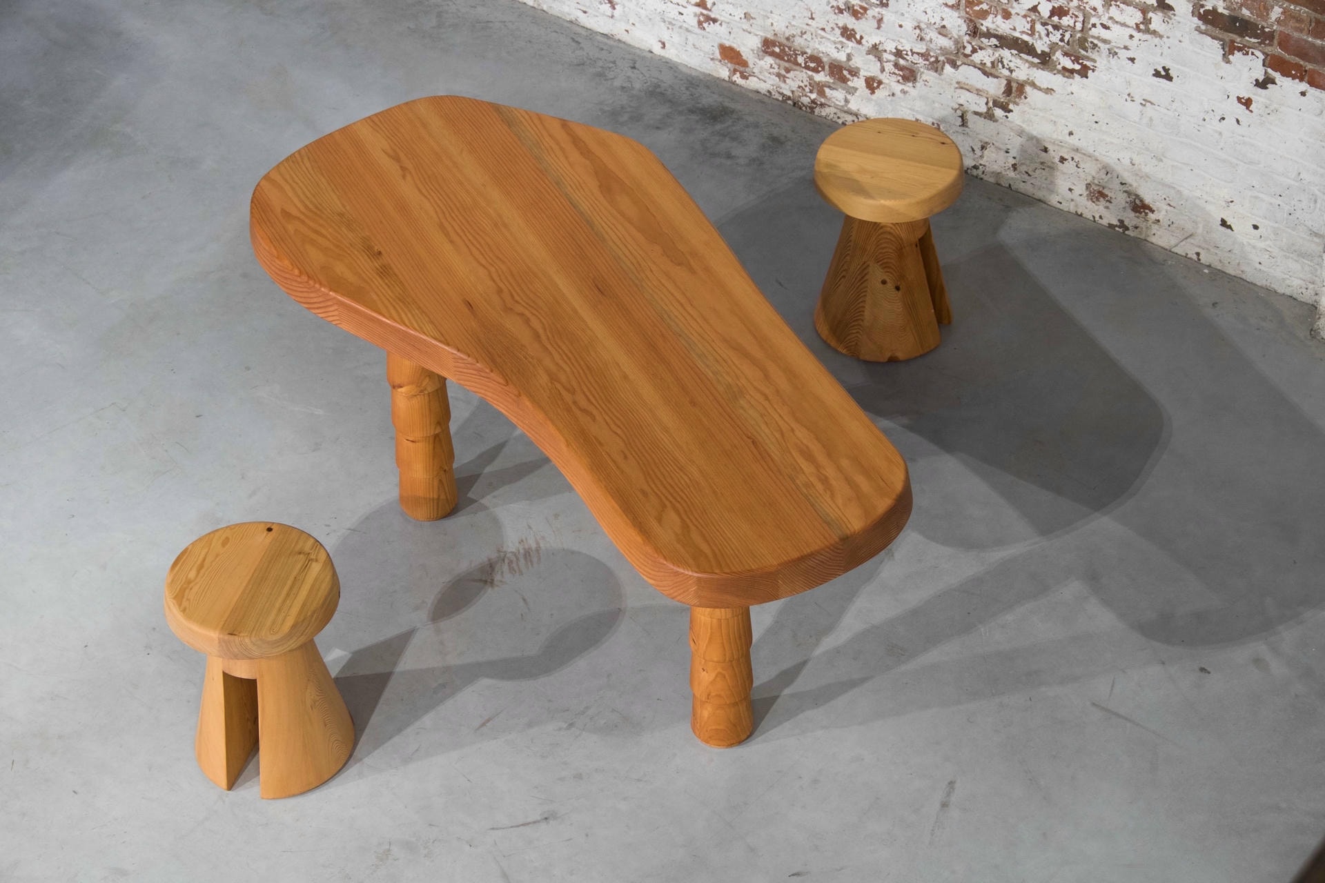 Data Stool in Solid Oregon by Atelier Thomas Serruys 10
