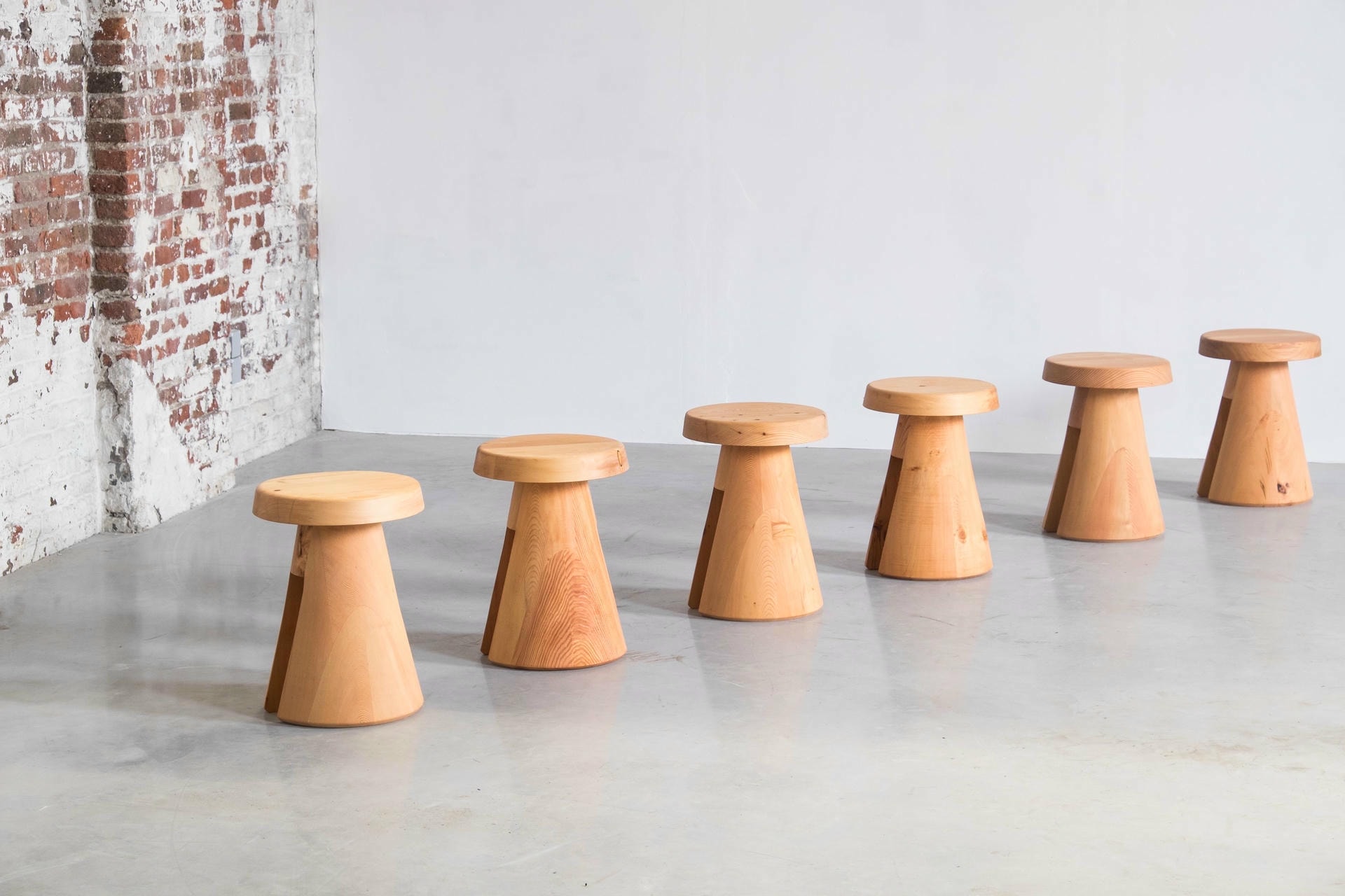 Data Stool in Solid Oregon by Atelier Thomas Serruys 9