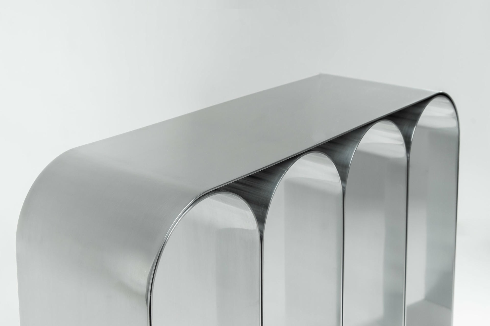 Contemporary Silver Aluminum Arch Console by Pietro Franceschini 11