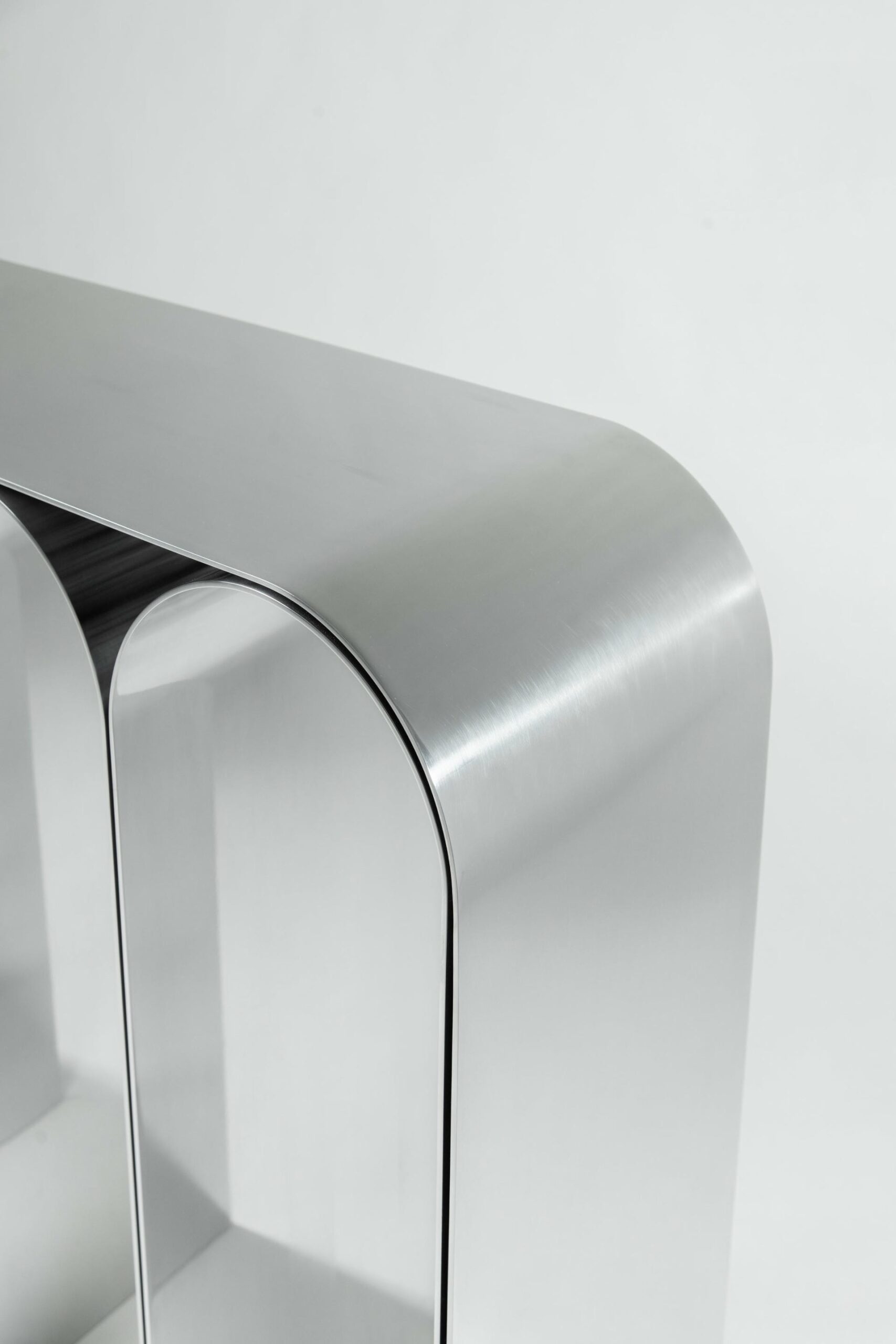 Contemporary Silver Aluminum Arch Console by Pietro Franceschini 7