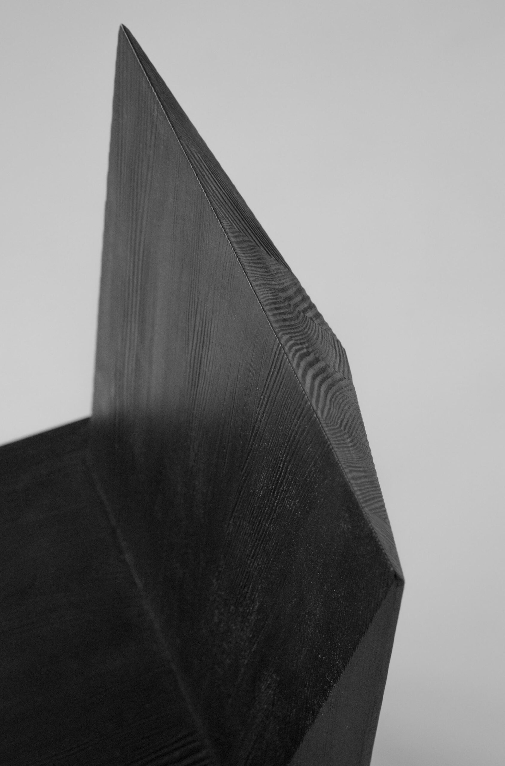 Burned Ode Chair by Sizar Alexis 6