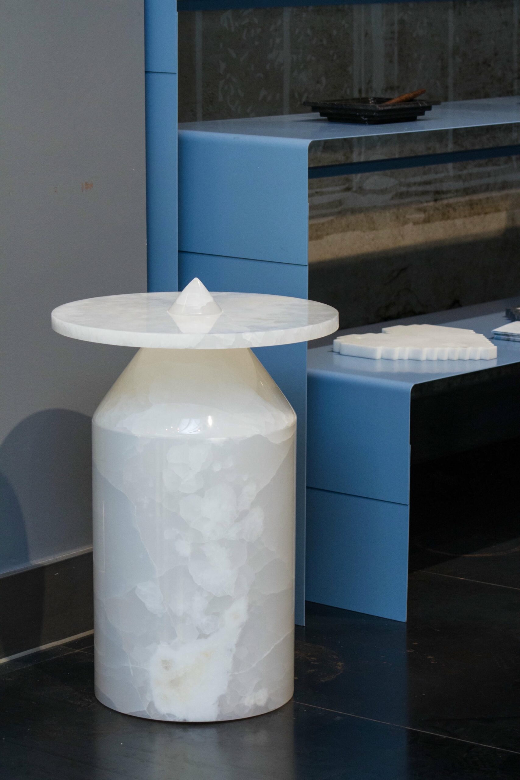 Onyx TOTEM Coffee Table Limited Edition by Karen Chekerdjian 6