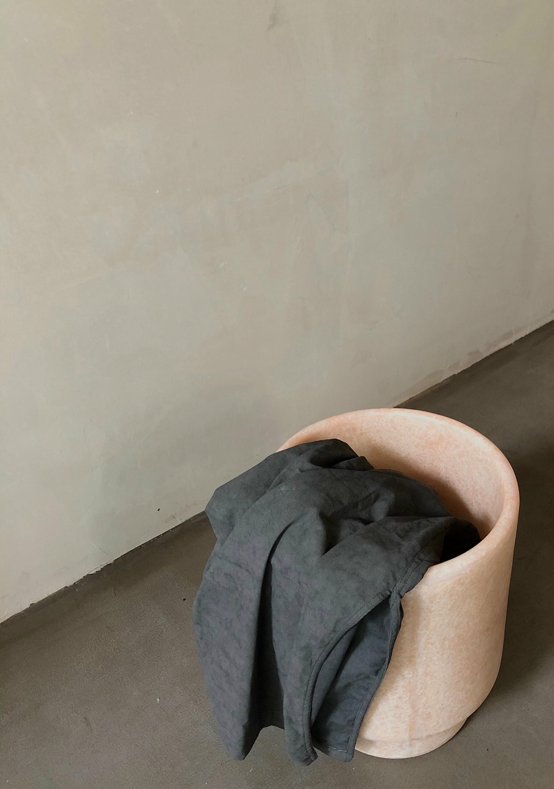 Minimalist Organic Form Black Fiberglass Vase by kar 3