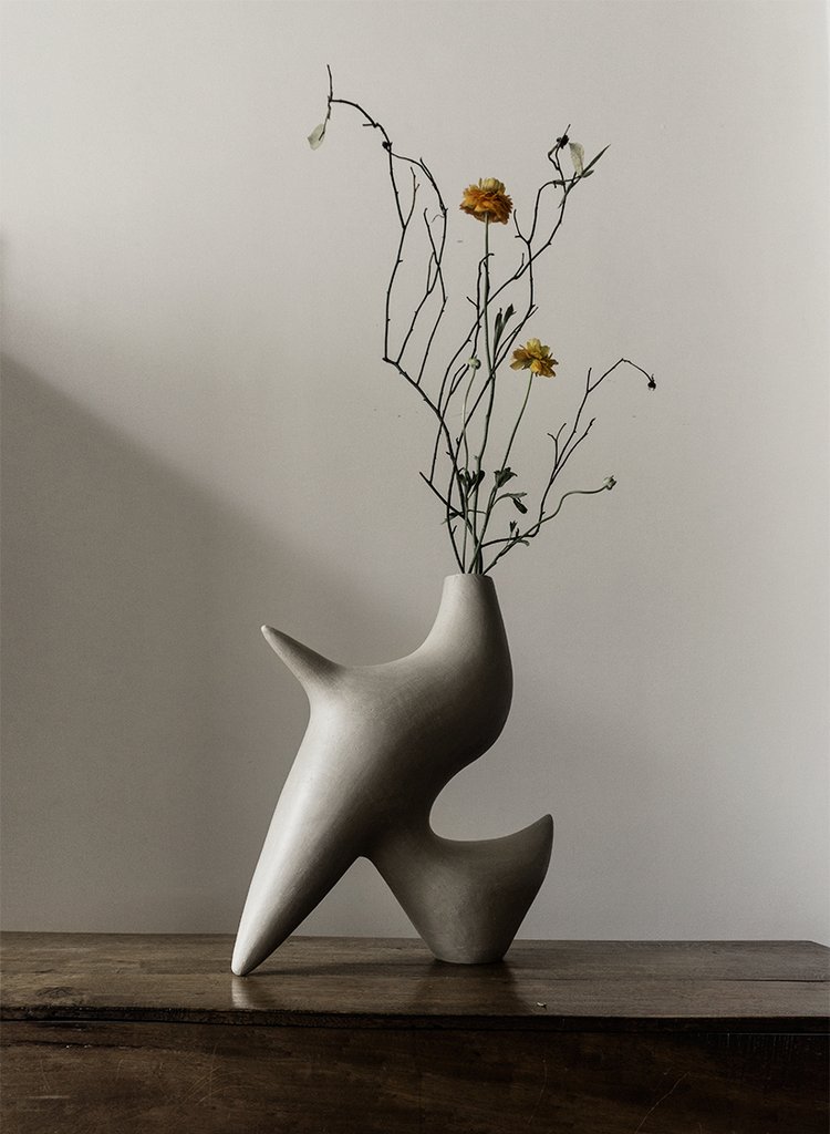 Dove Vase by Cosmin Florea (1)