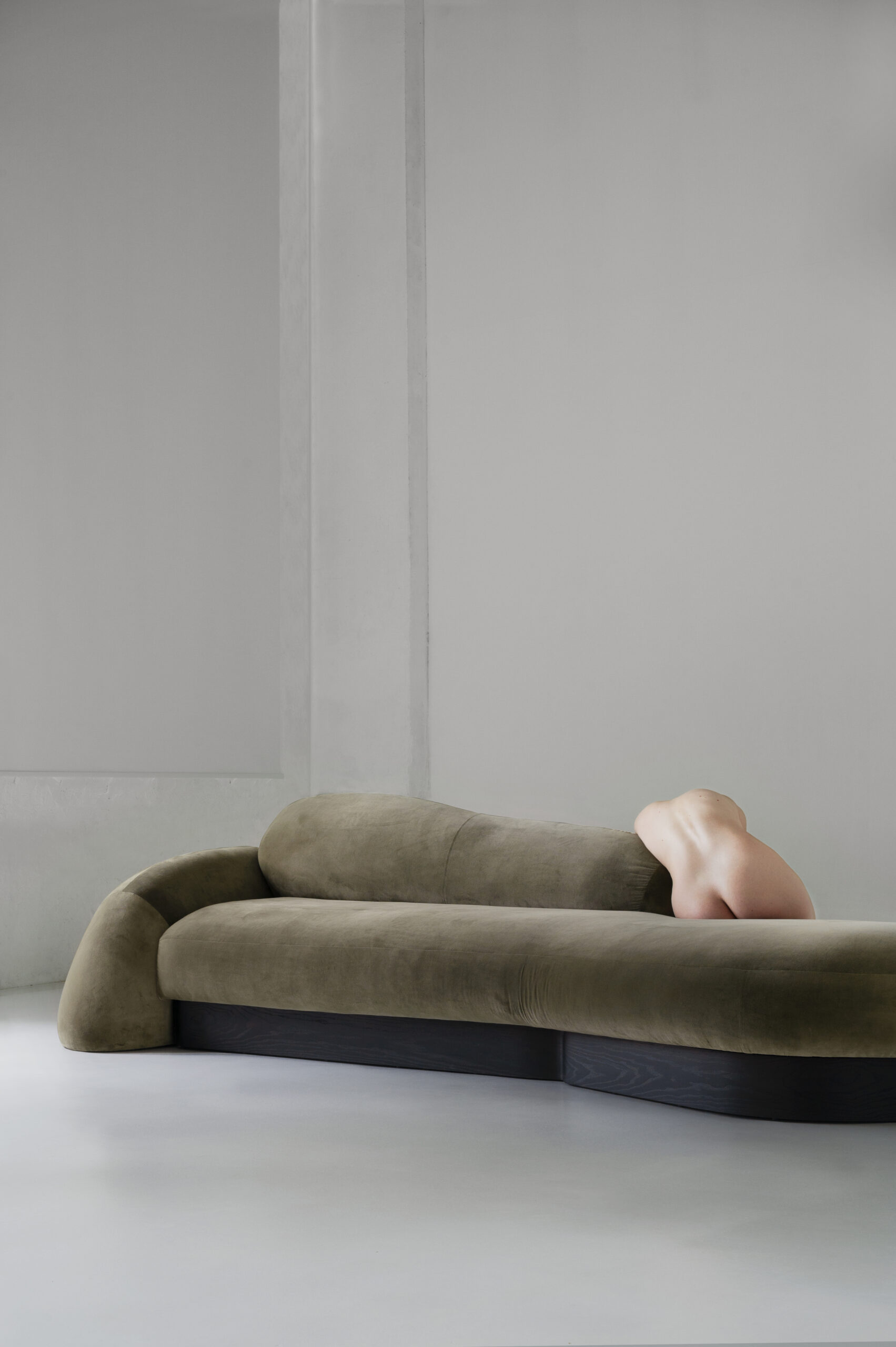 Plyn Sofa by FAINA (10)