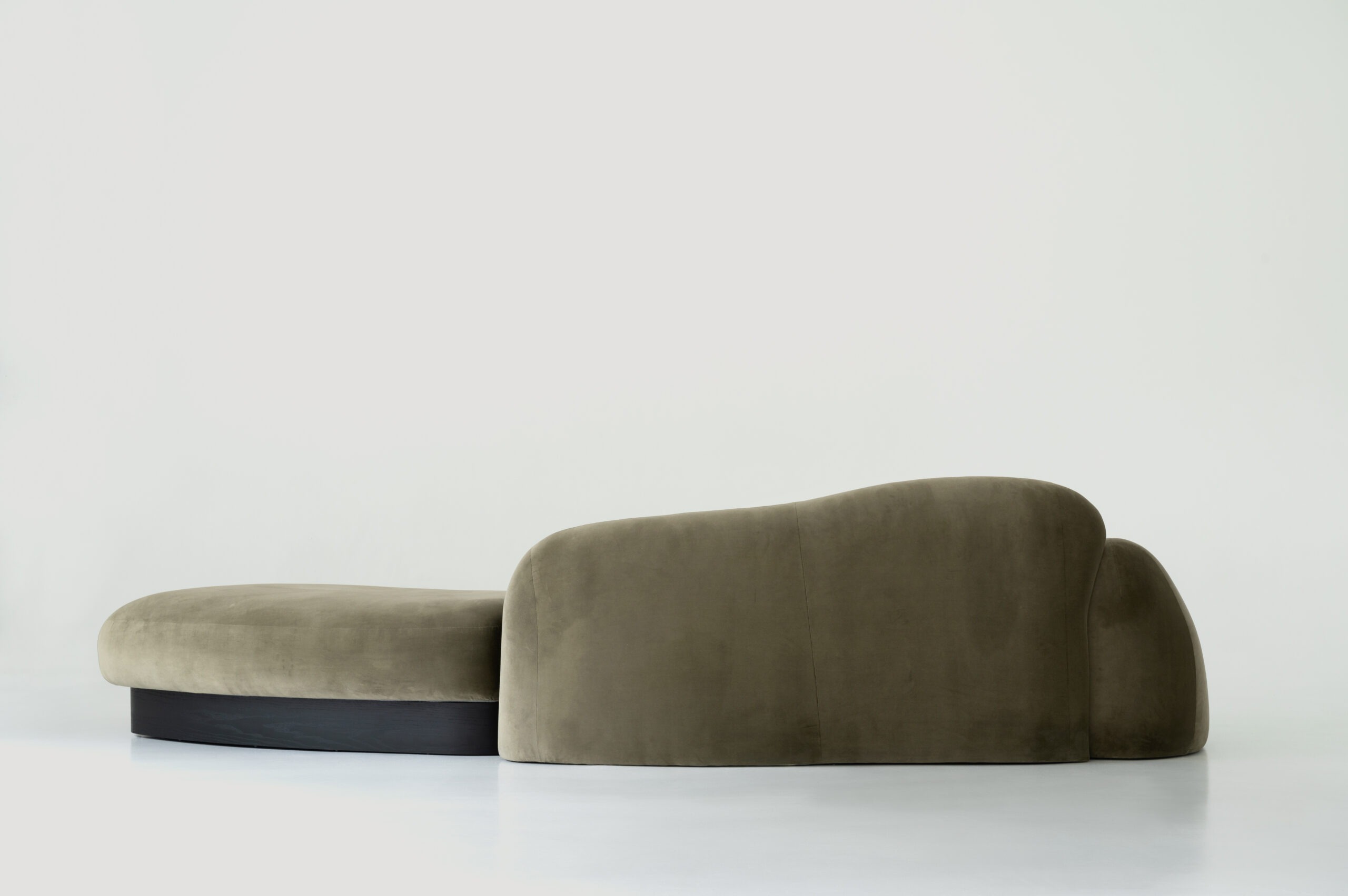 Plyn Sofa by FAINA (12)