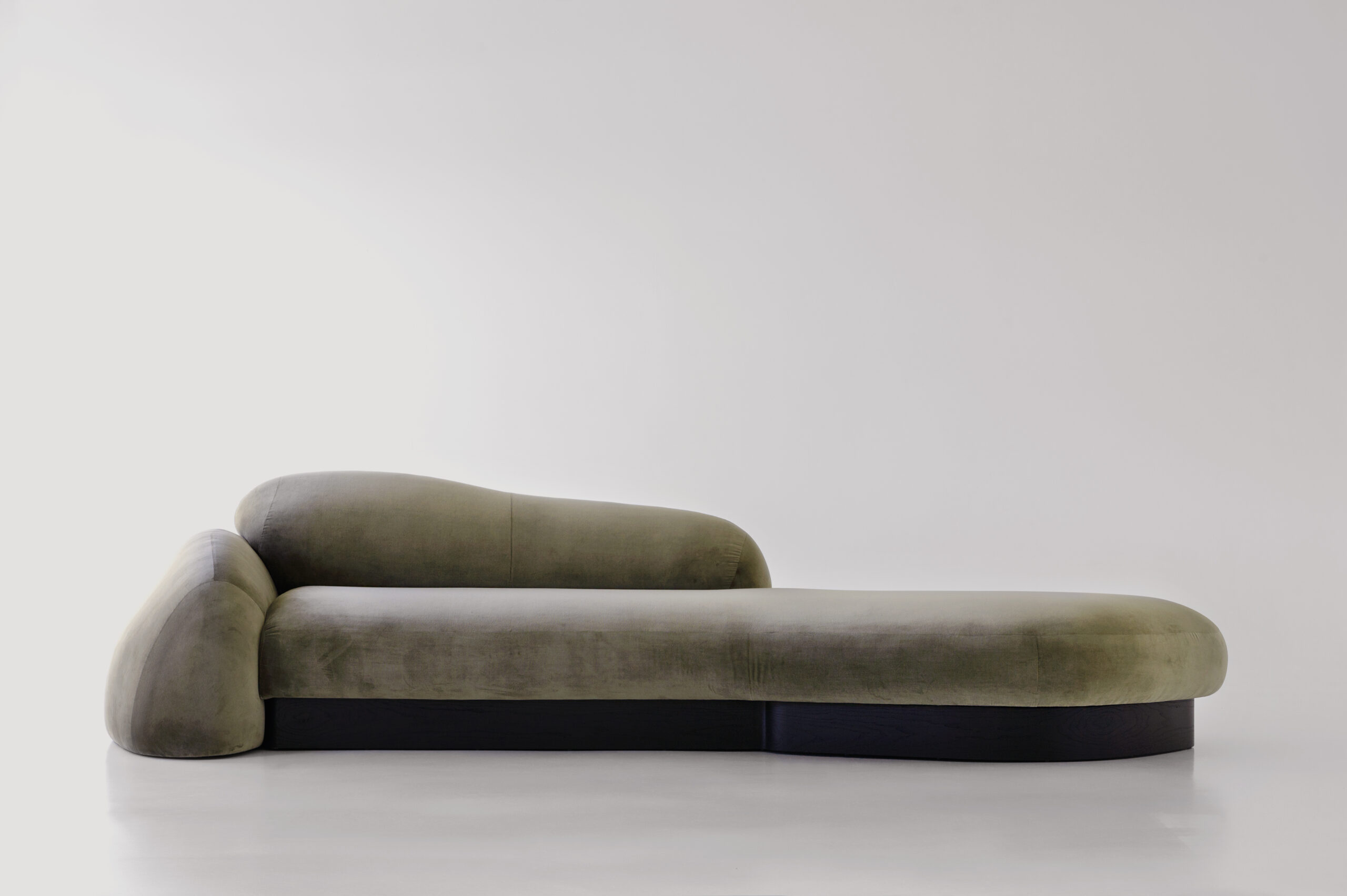 Plyn Sofa by FAINA (13)