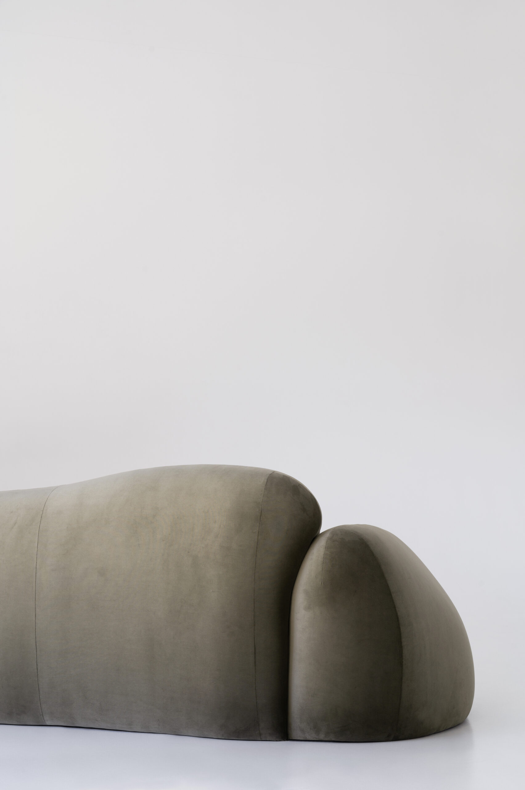 Plyn Sofa by FAINA (2)