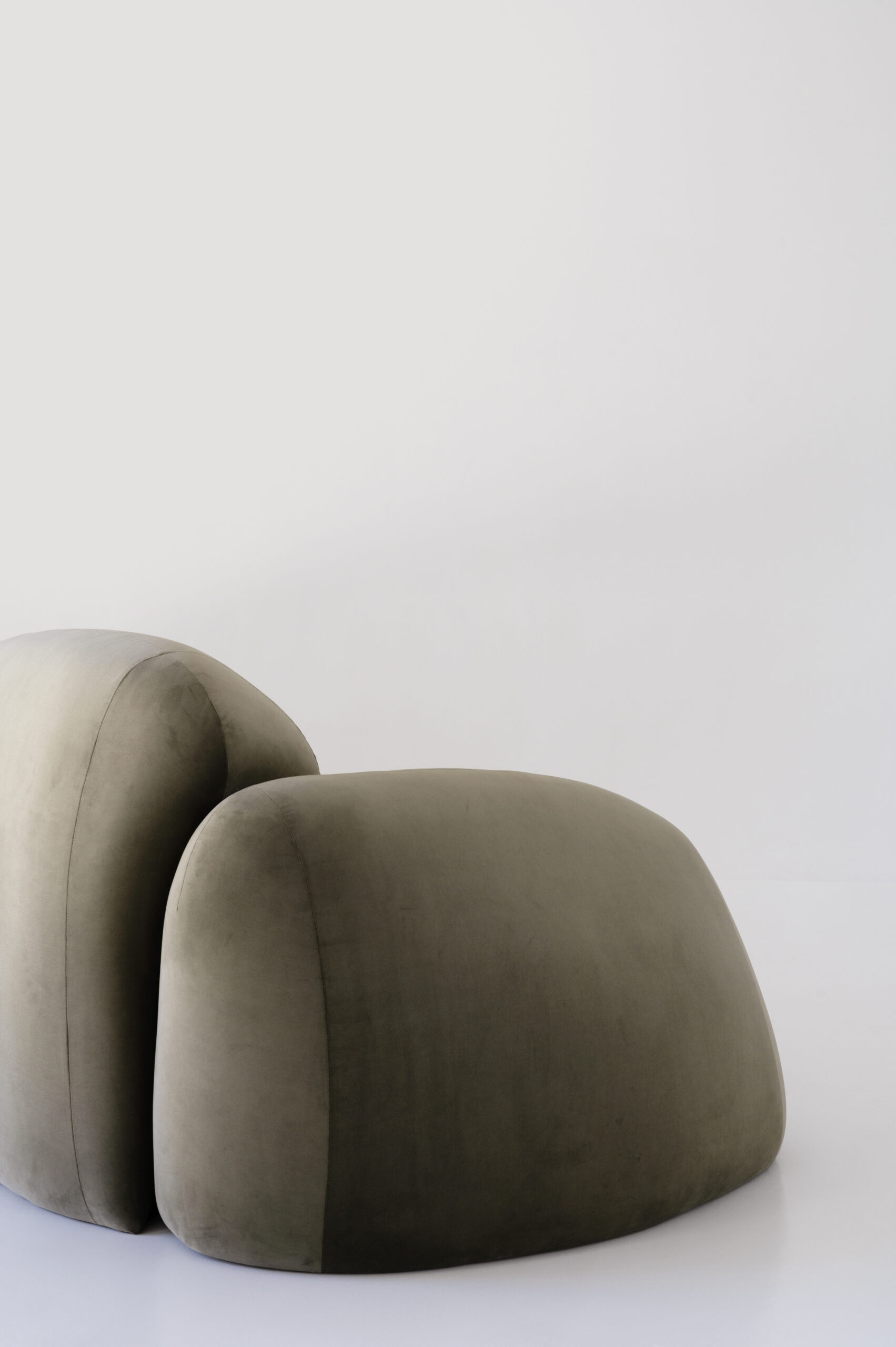 Plyn Sofa by FAINA (4)