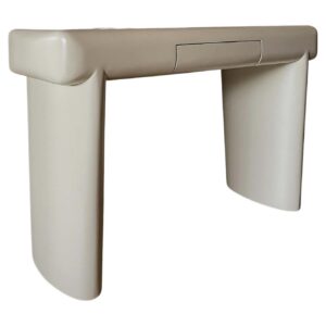 Lifting Desk by kar