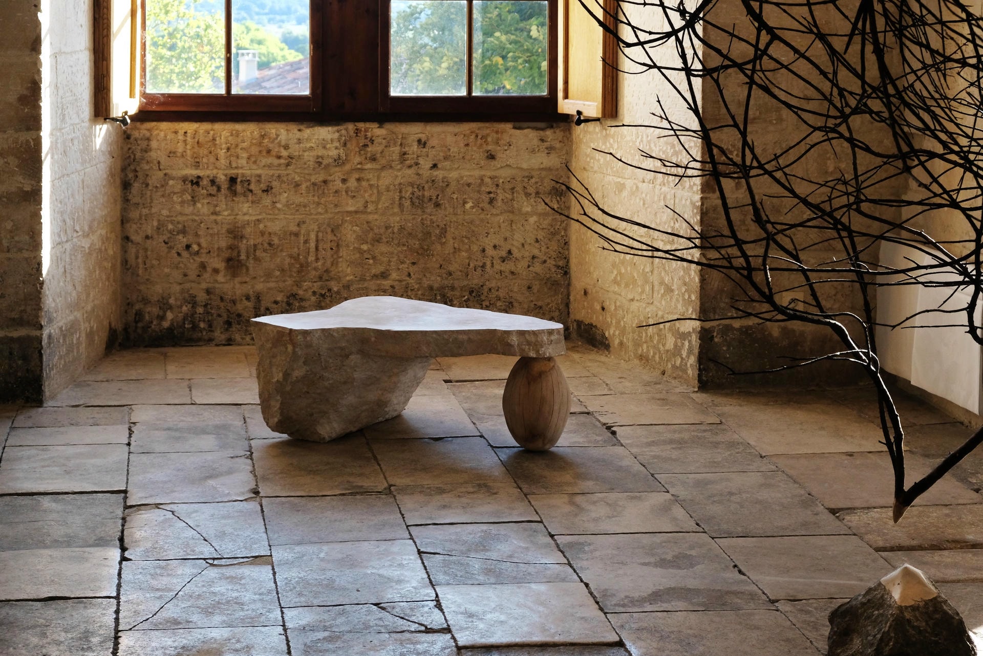 frederic saulou sculptural table galerie philia 06