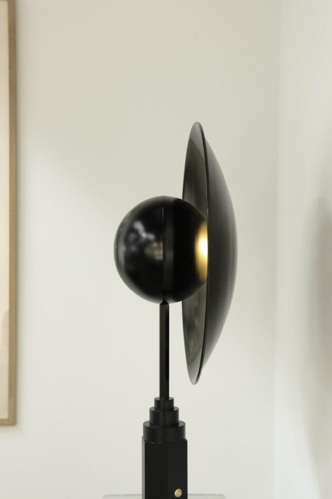 jan garncarek metropolis lamp galerie philia