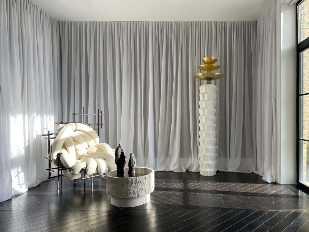 walker tower nyc chelsea galerie philia 21