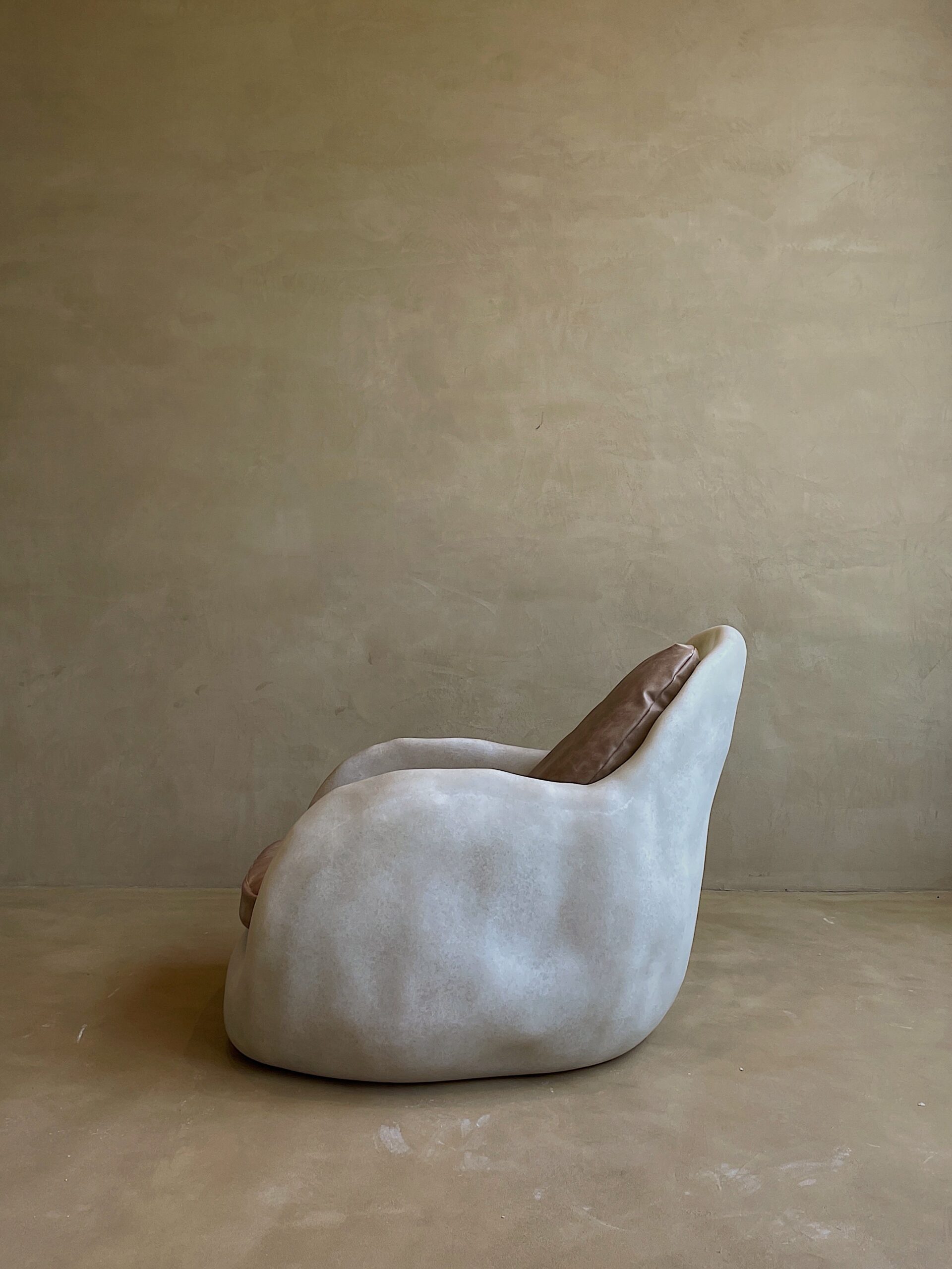 Asthetic Egg Shape, Natural Beige Fiberglass Lounge with Cushion by kar 4