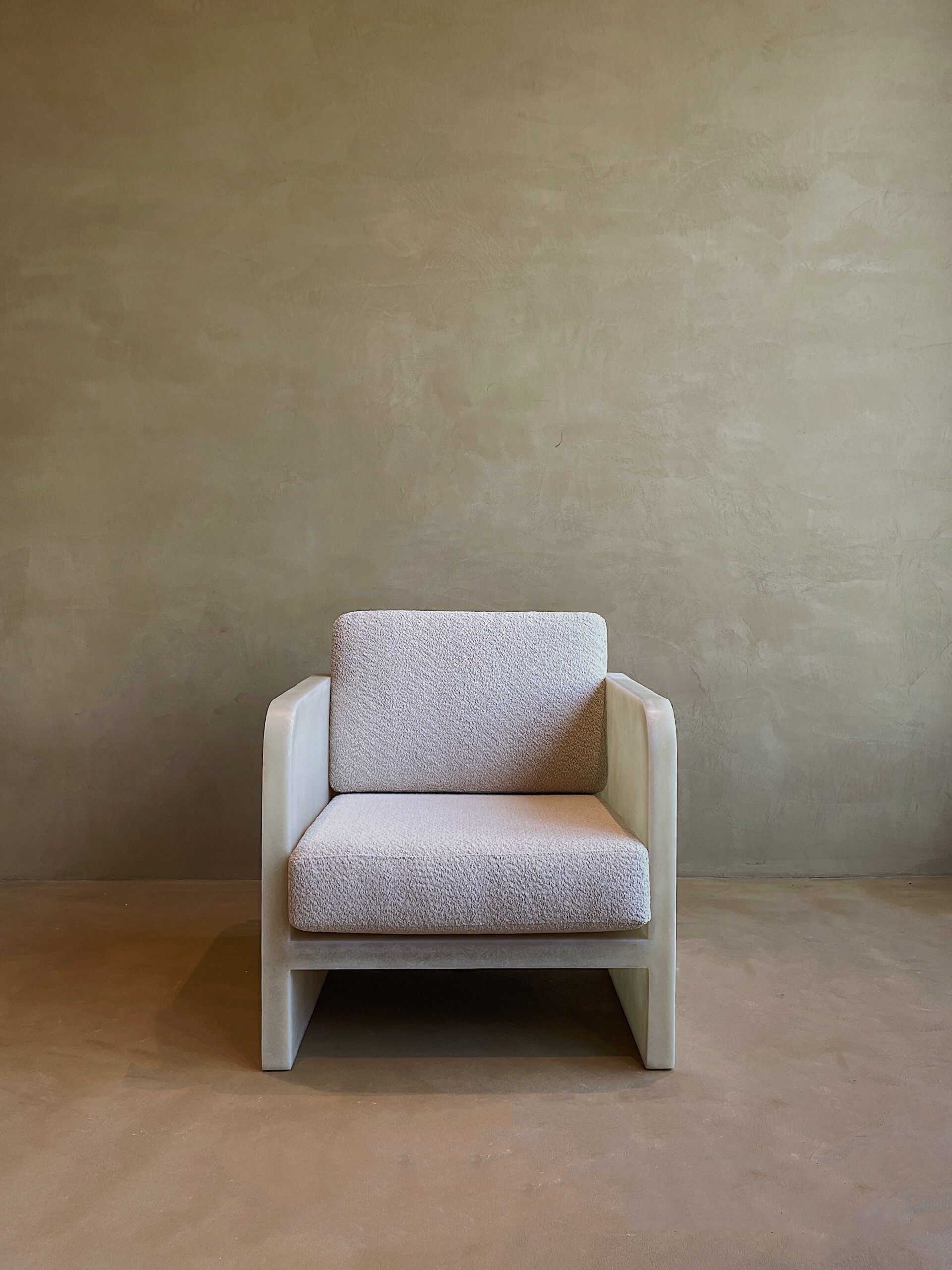 Contemporary Natural Beige Fiberglass Cubic Lounge Chair with Cusion by kar 2