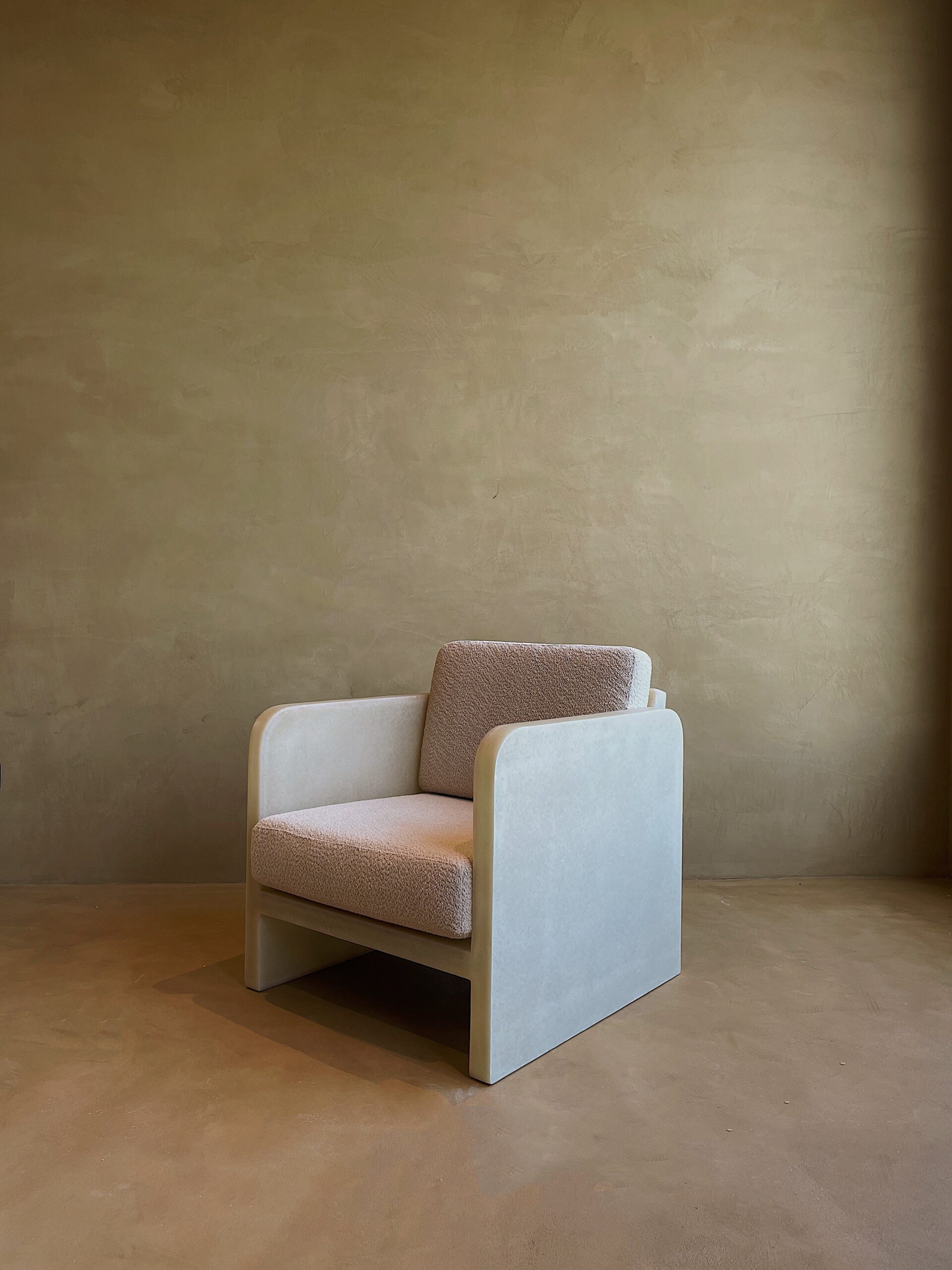 Contemporary Natural Beige Fiberglass Cubic Lounge Chair with Cusion by kar 6