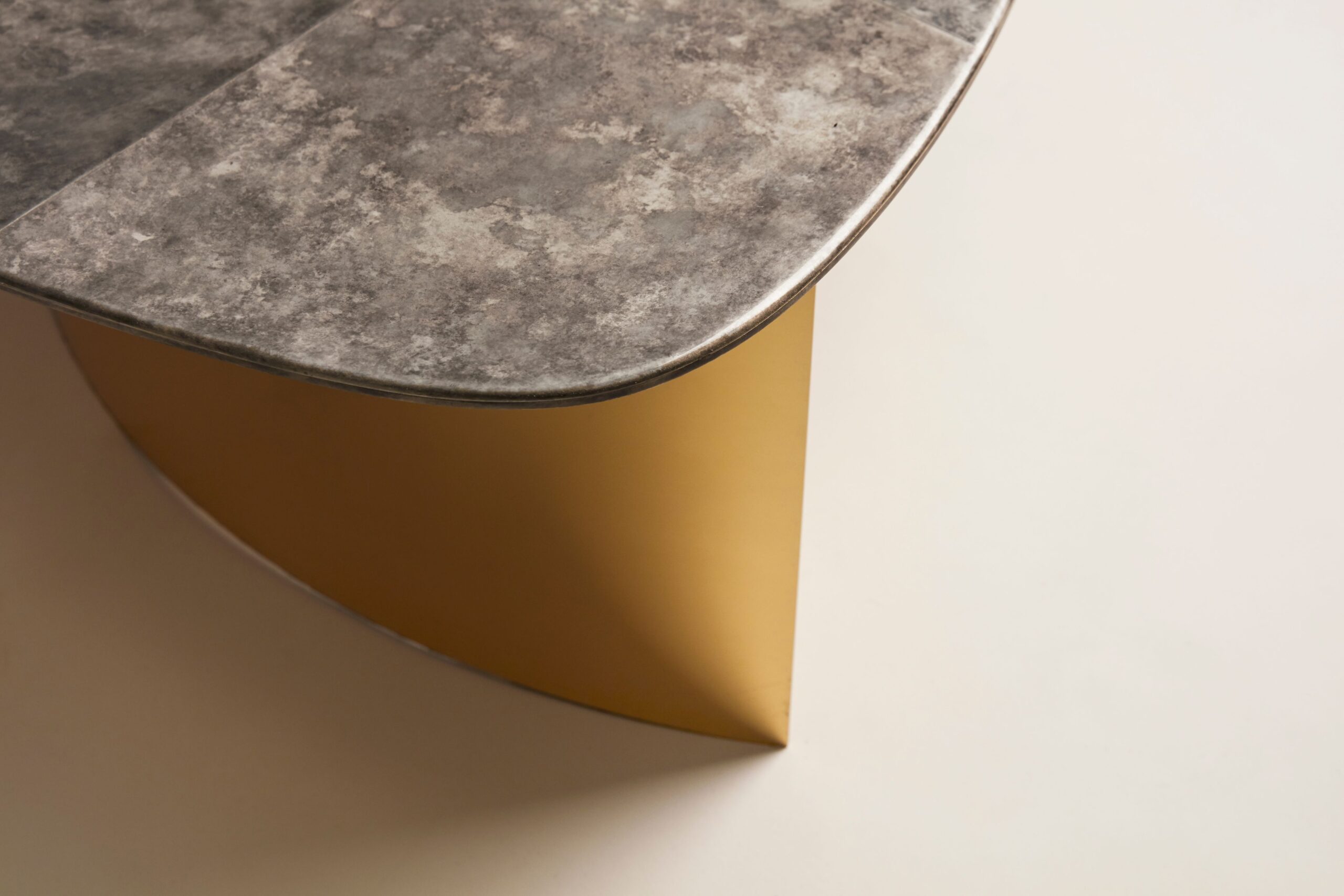 Lunaire Coffee Table by Jennifer Midoz 7