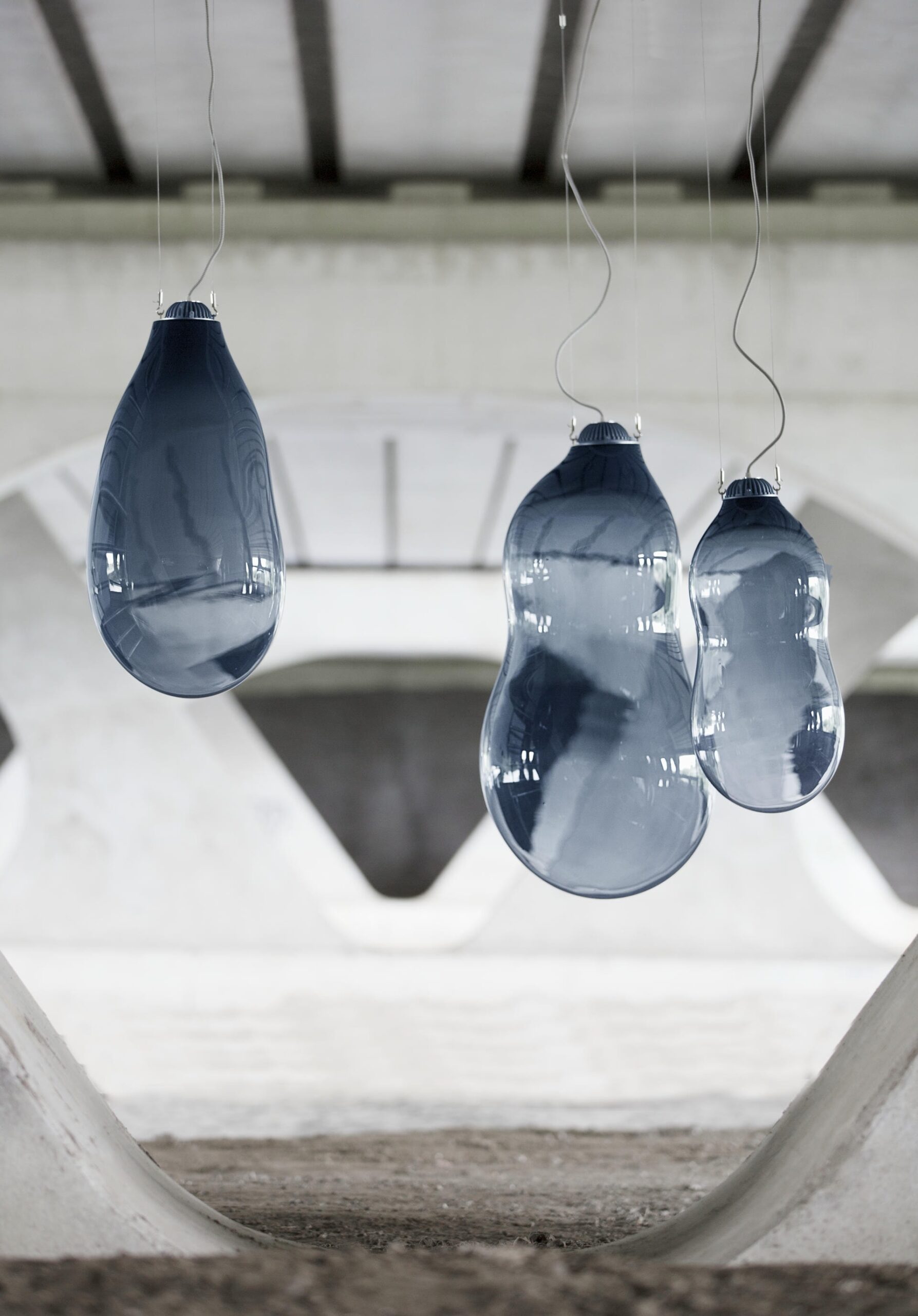 Big Bubble Pendants Ensemble, Signed by Alex de Witte 3