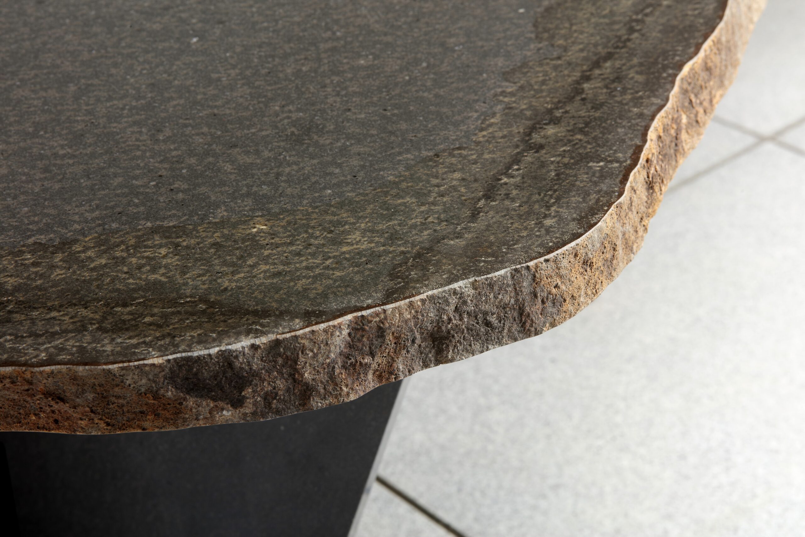 Exceptional Daté Kan Volcanic Stone Low Table, Kaaron and Okurayama Studio 6