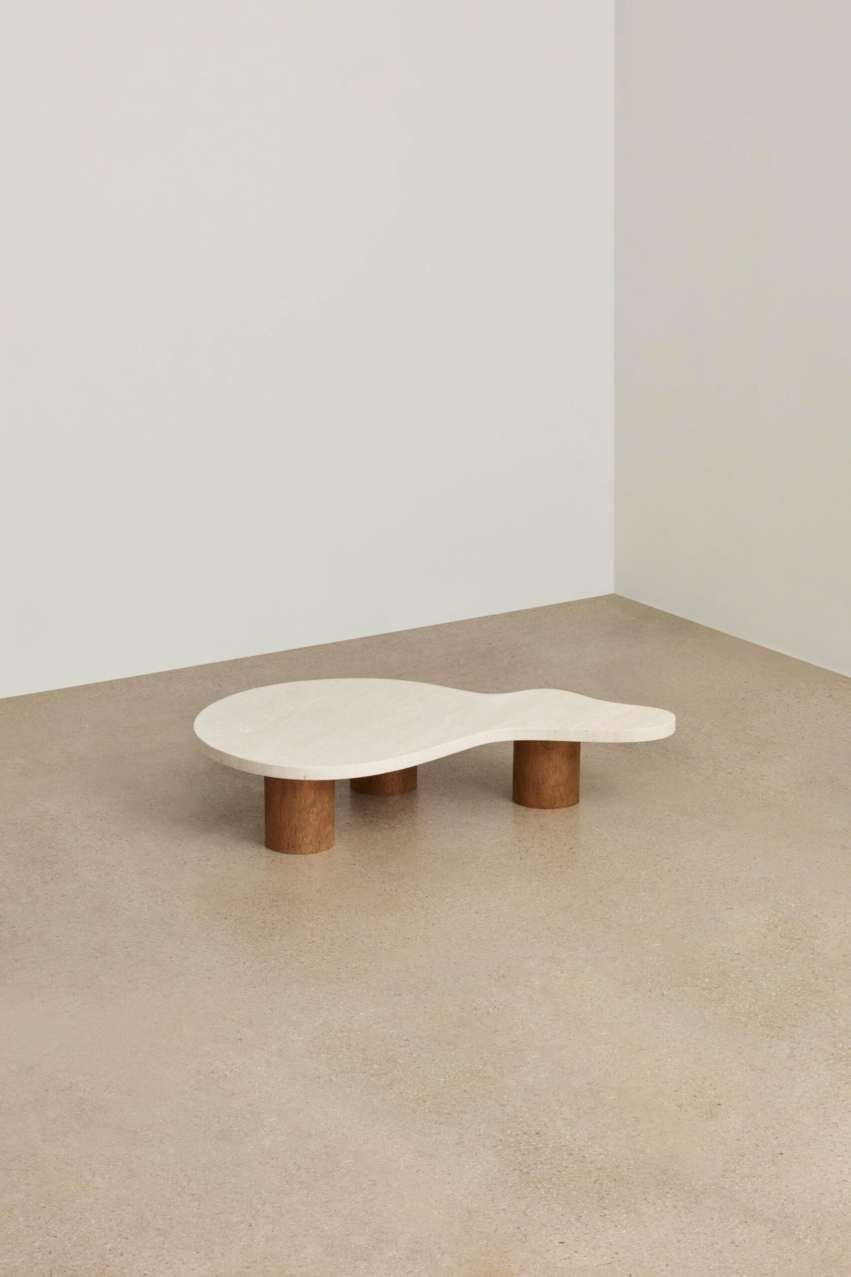 Luca Coffee Table Large by Umberto Bellardi Ricci 3