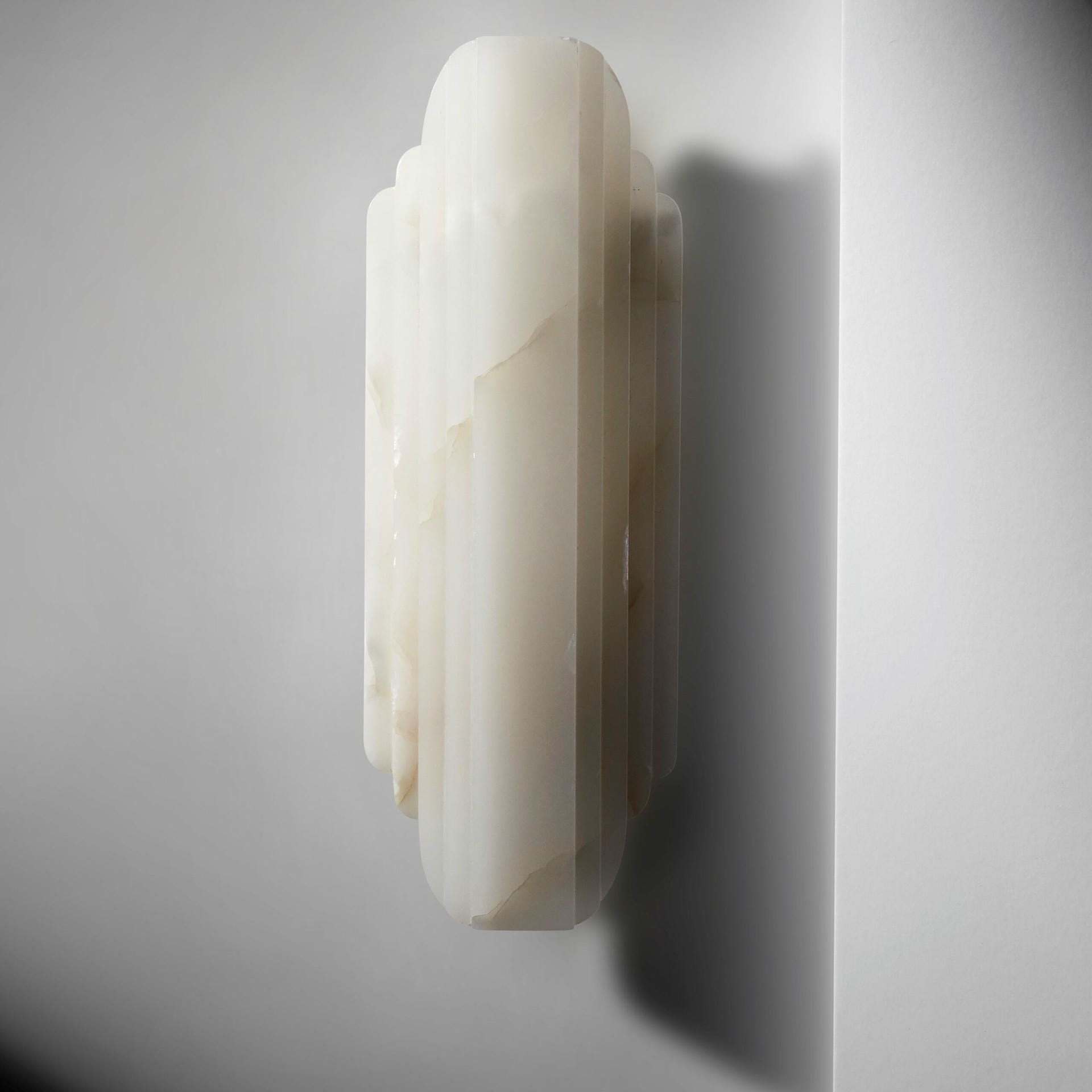 Set of 2 Walljewel White Onyx by Lisette Rützou 3