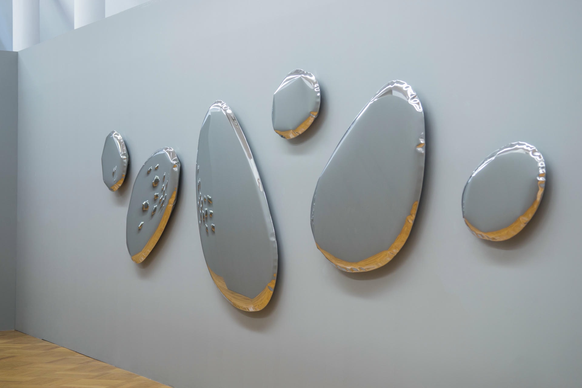 Stainless Steel Tafla O2 Wall Mirror by Zieta 6