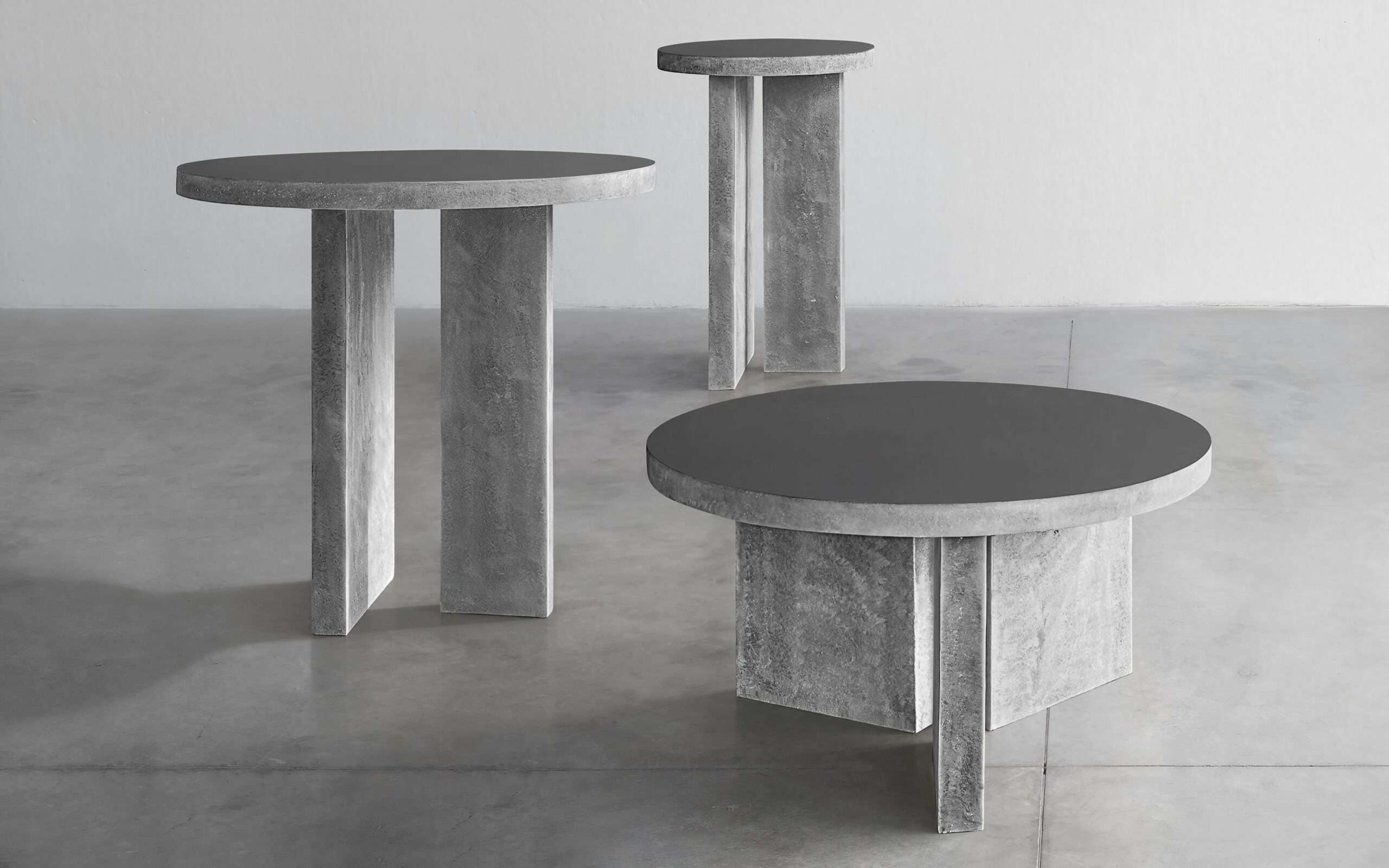 E42 Table by Imperfettolab 5
