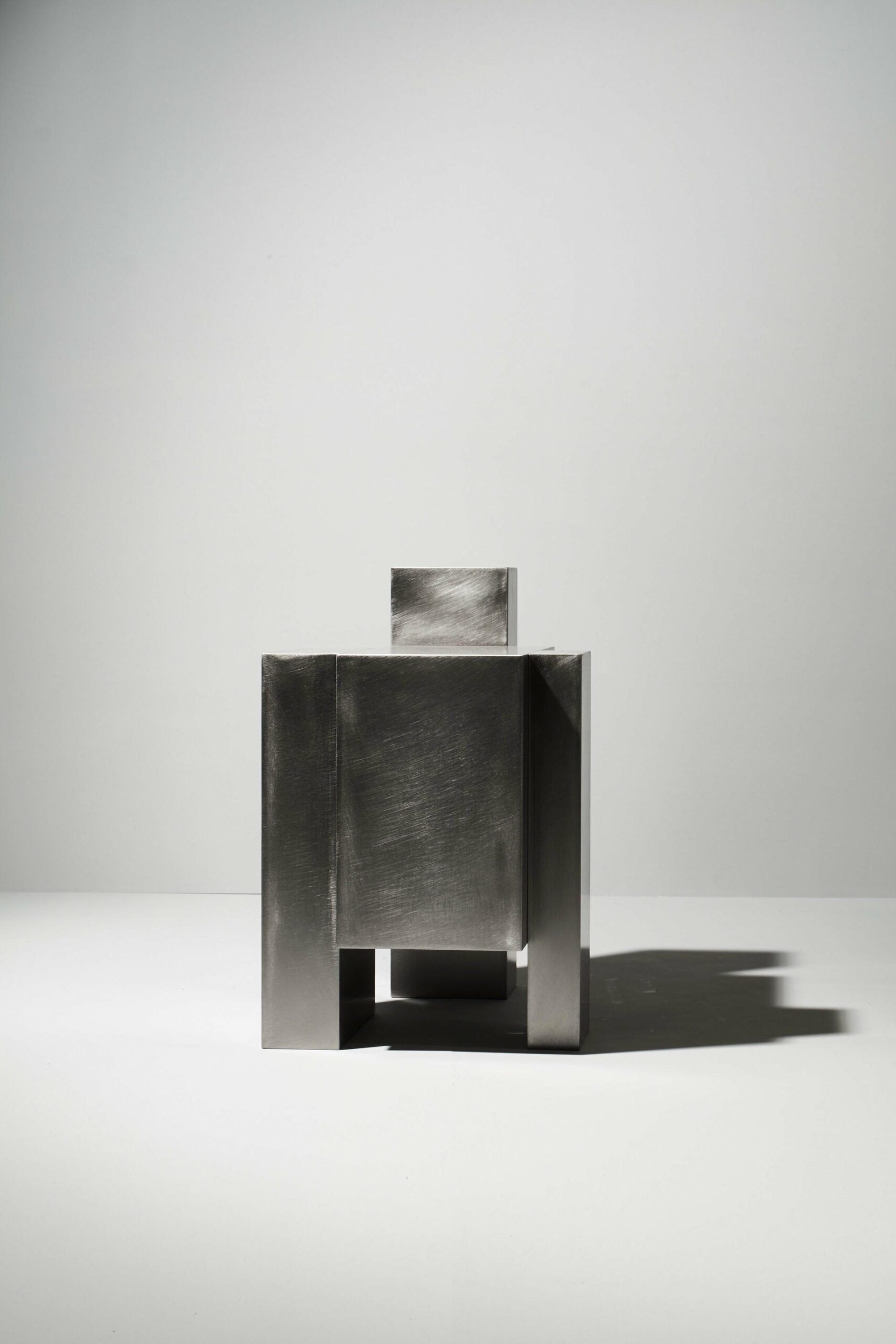Layered Steel Seat XI by Hyungshin Hwang 3