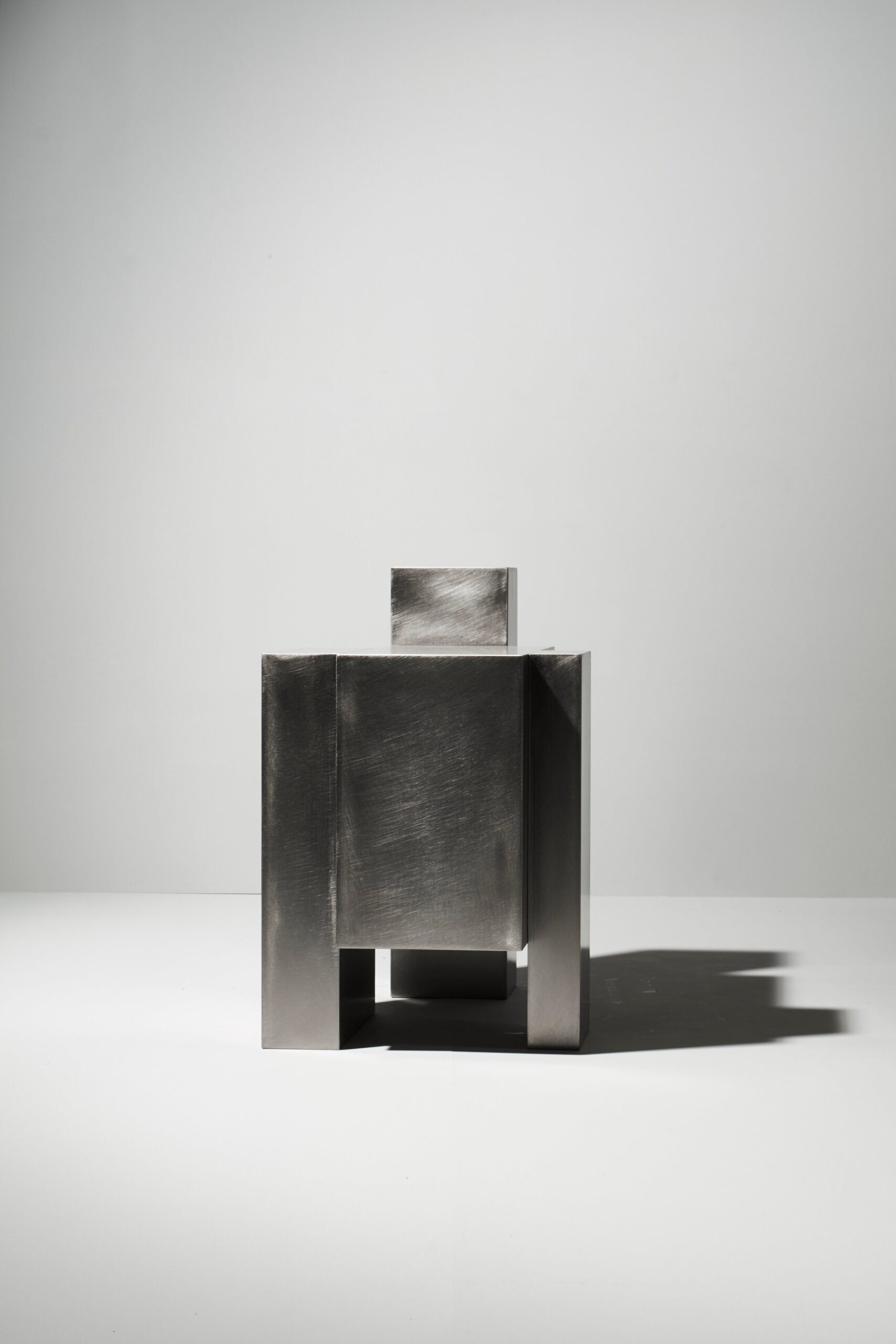 Layered Steel Seat XI by Hyungshin Hwang 3