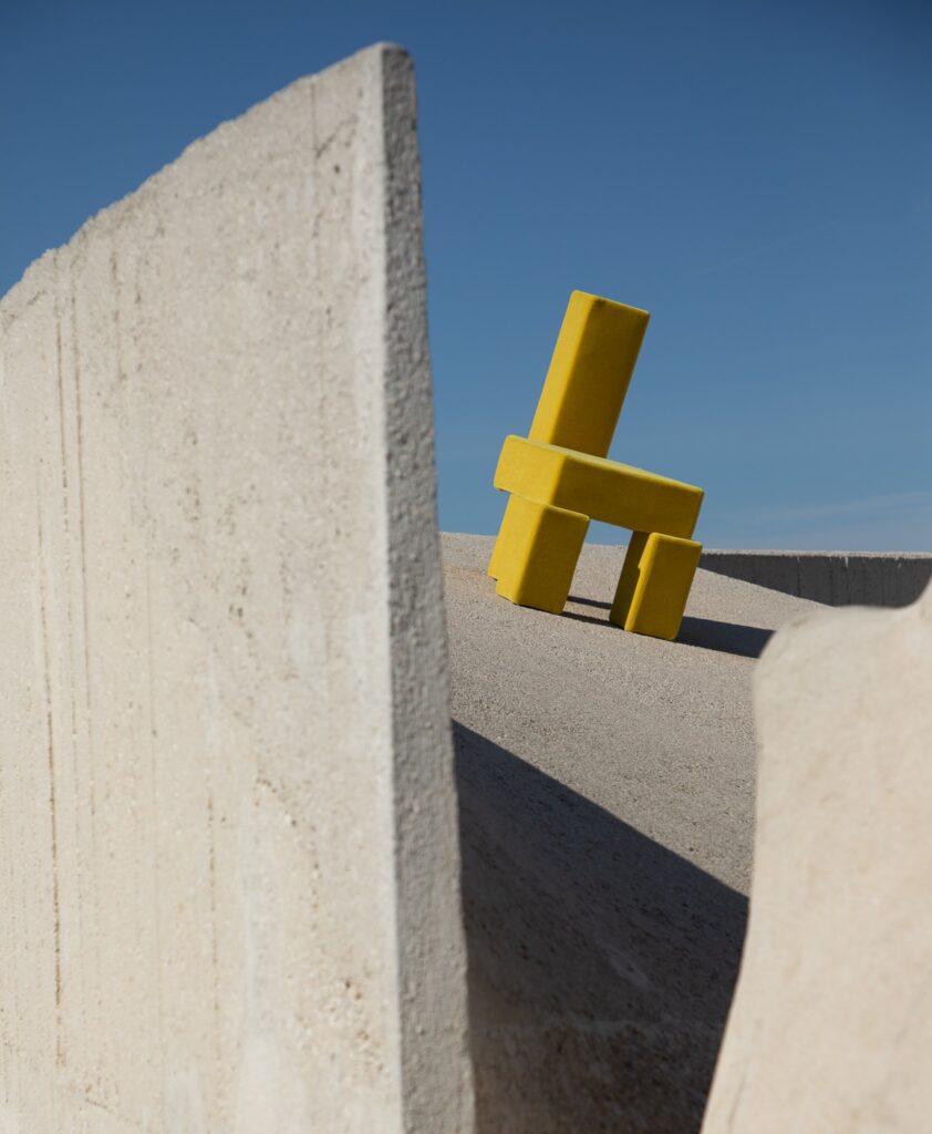 pietro franceschini licitra chair galerie philia 12