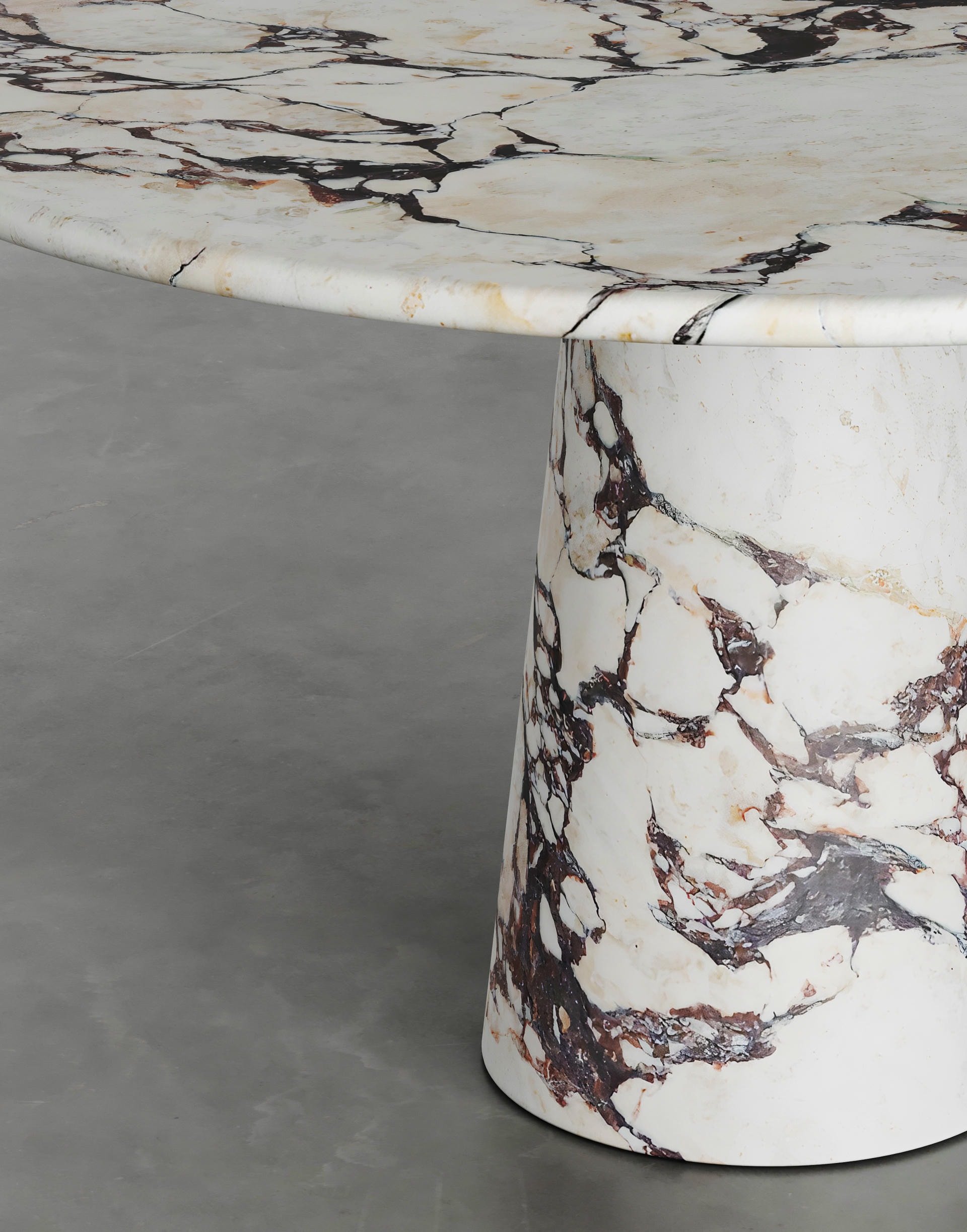 Giulia Marble Dining Table by Agglomerati 4