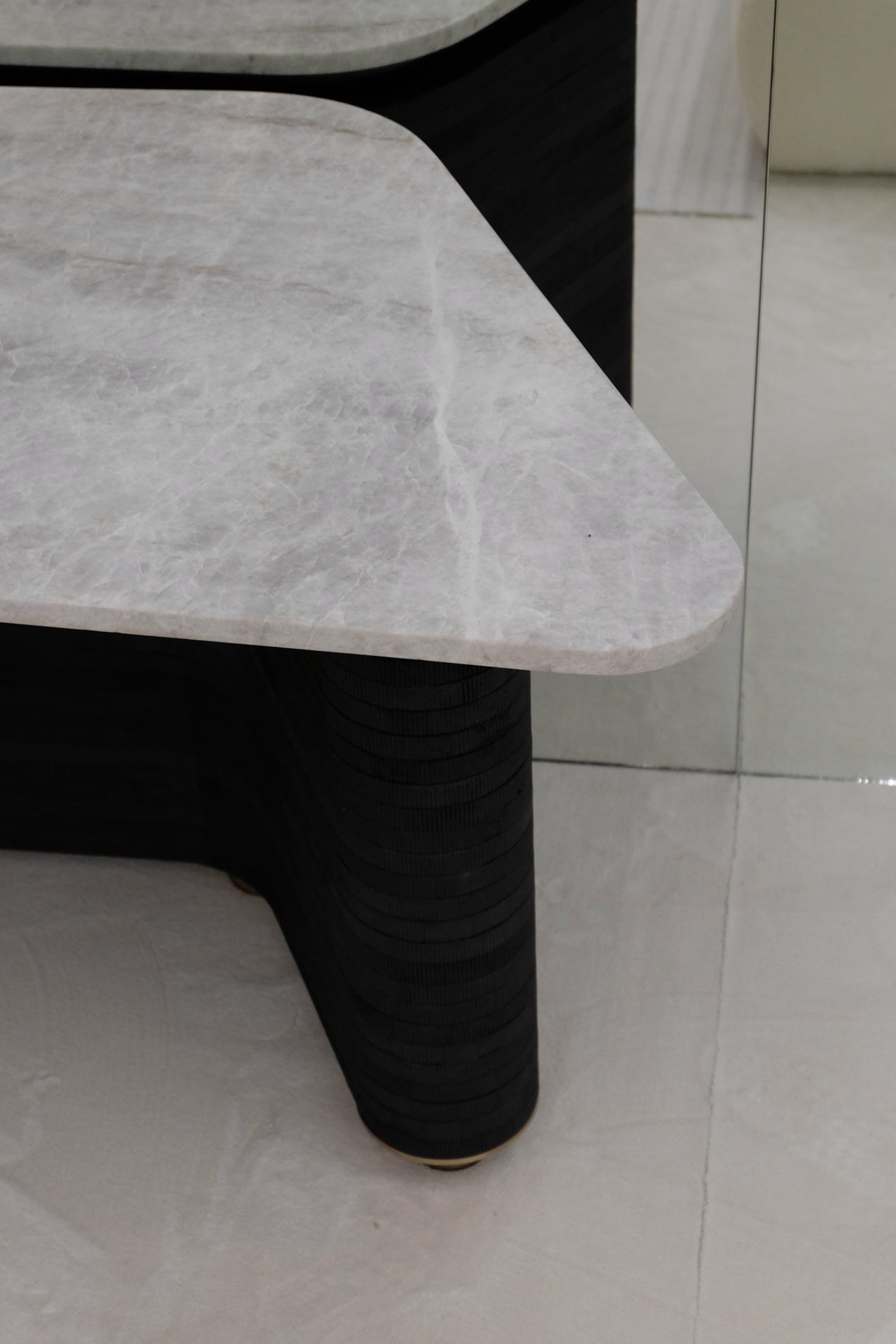 S3 Desk by Atra Design 6