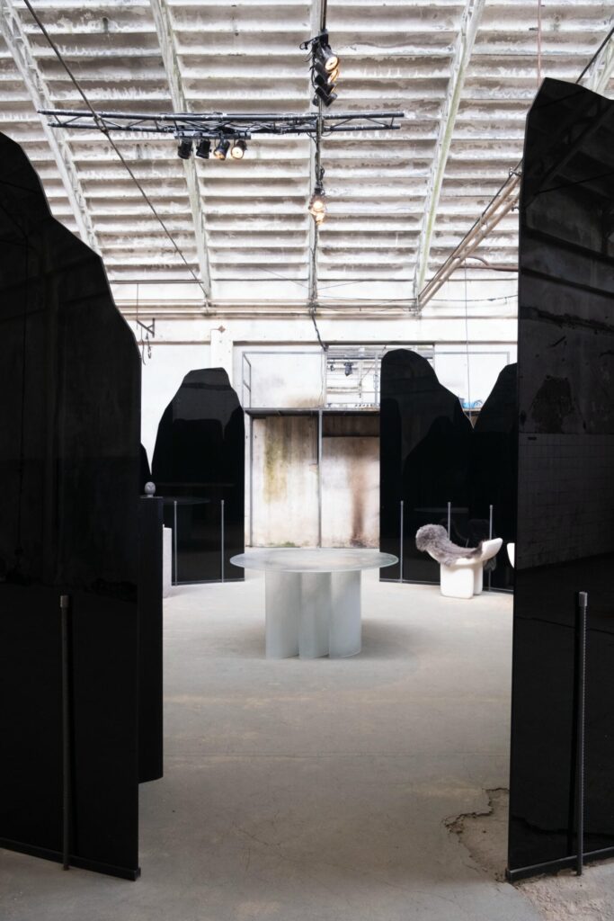 studio pepe thoth table galerie philia 01