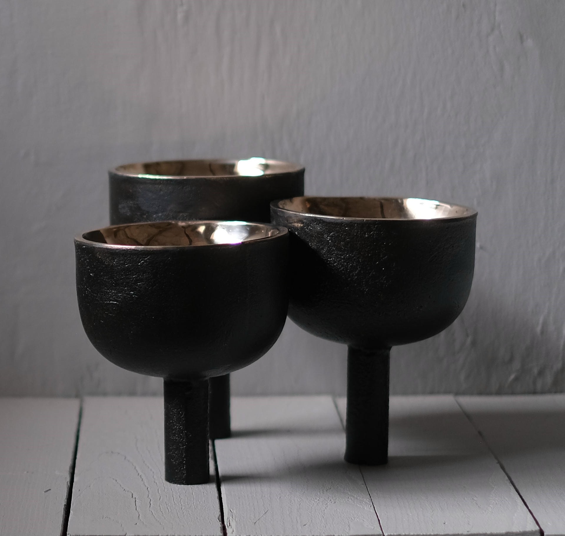 Contemporary Bronze Triple Tray with Polished Interior, Signed Arno Declercq 2