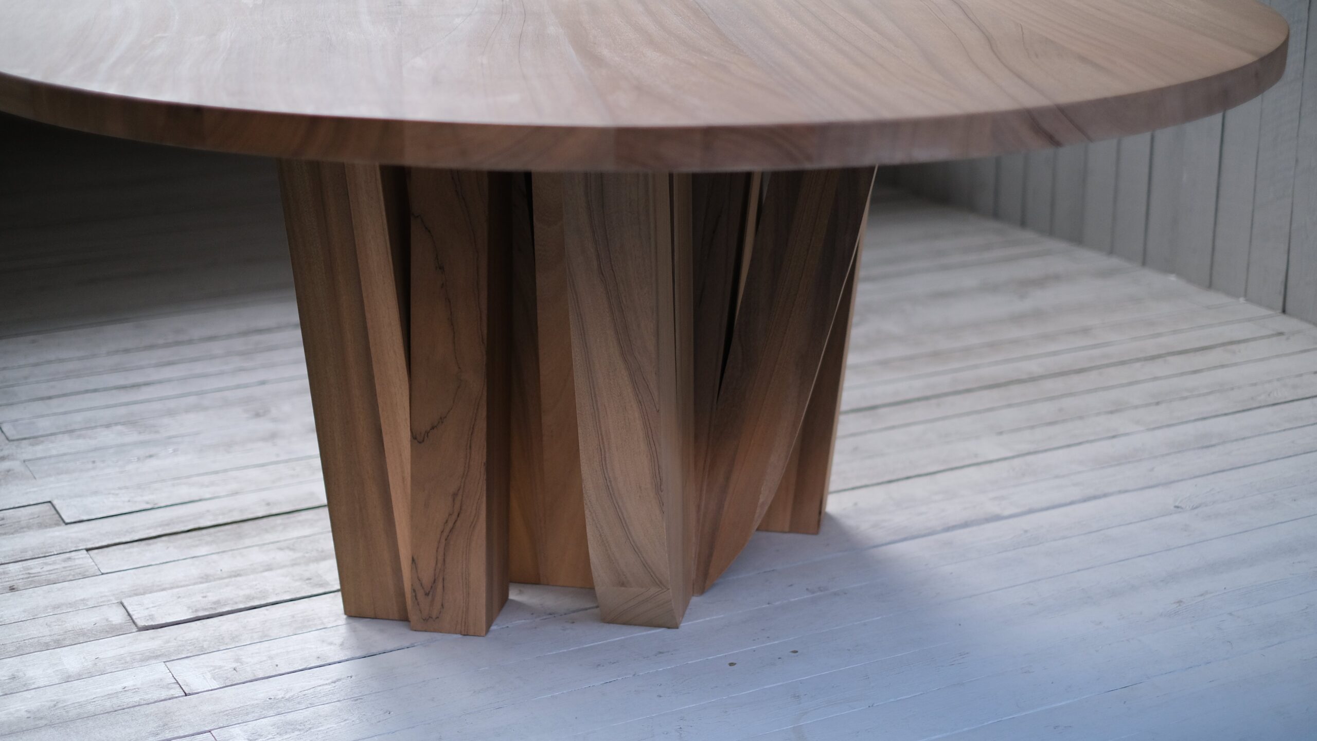 Natural African Walnut Round Table with Rectangular Beam Base by Arno Declercq 7