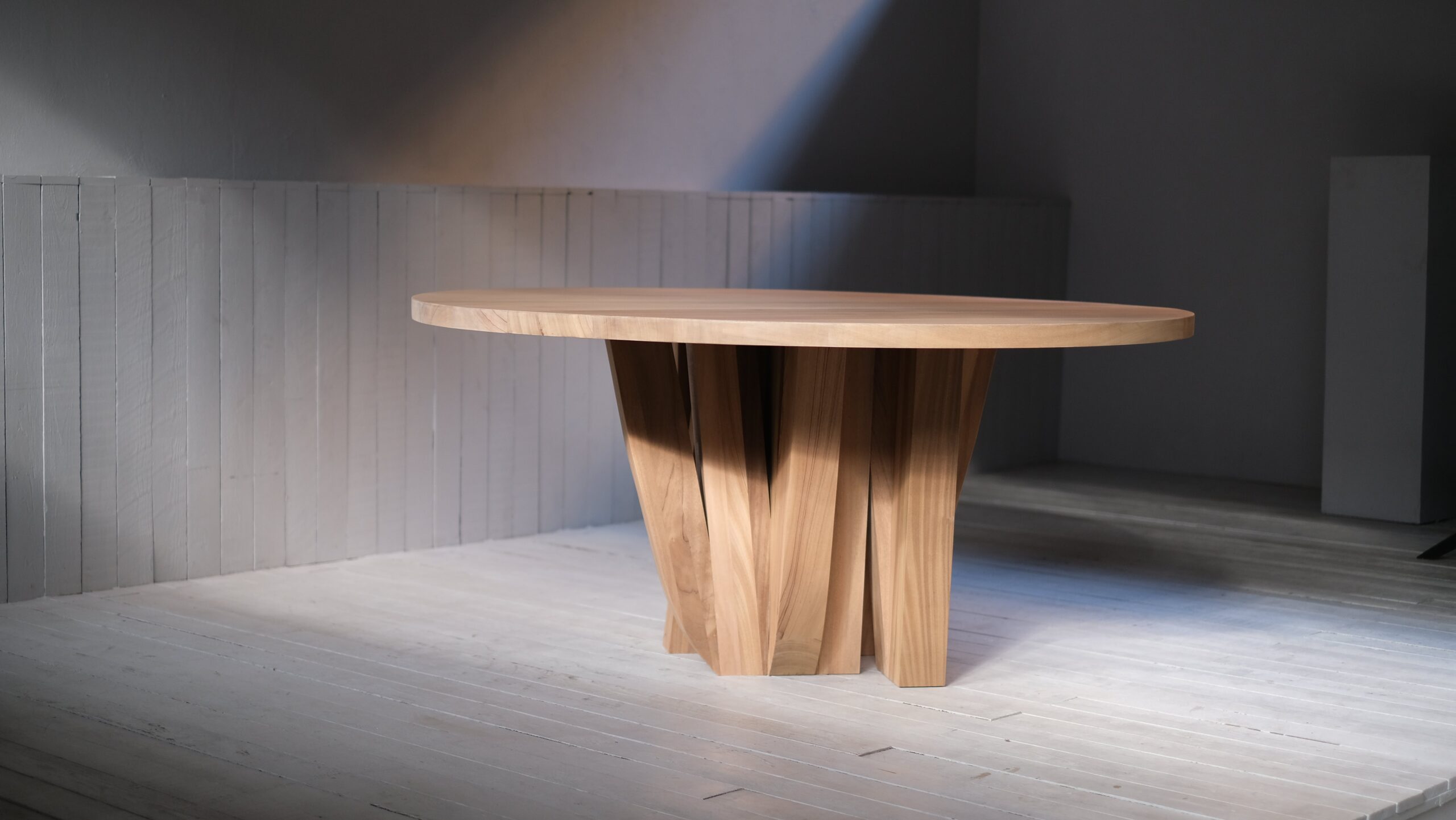 Natural African Walnut Round Table with Rectangular Beam Base by Arno Declercq 9