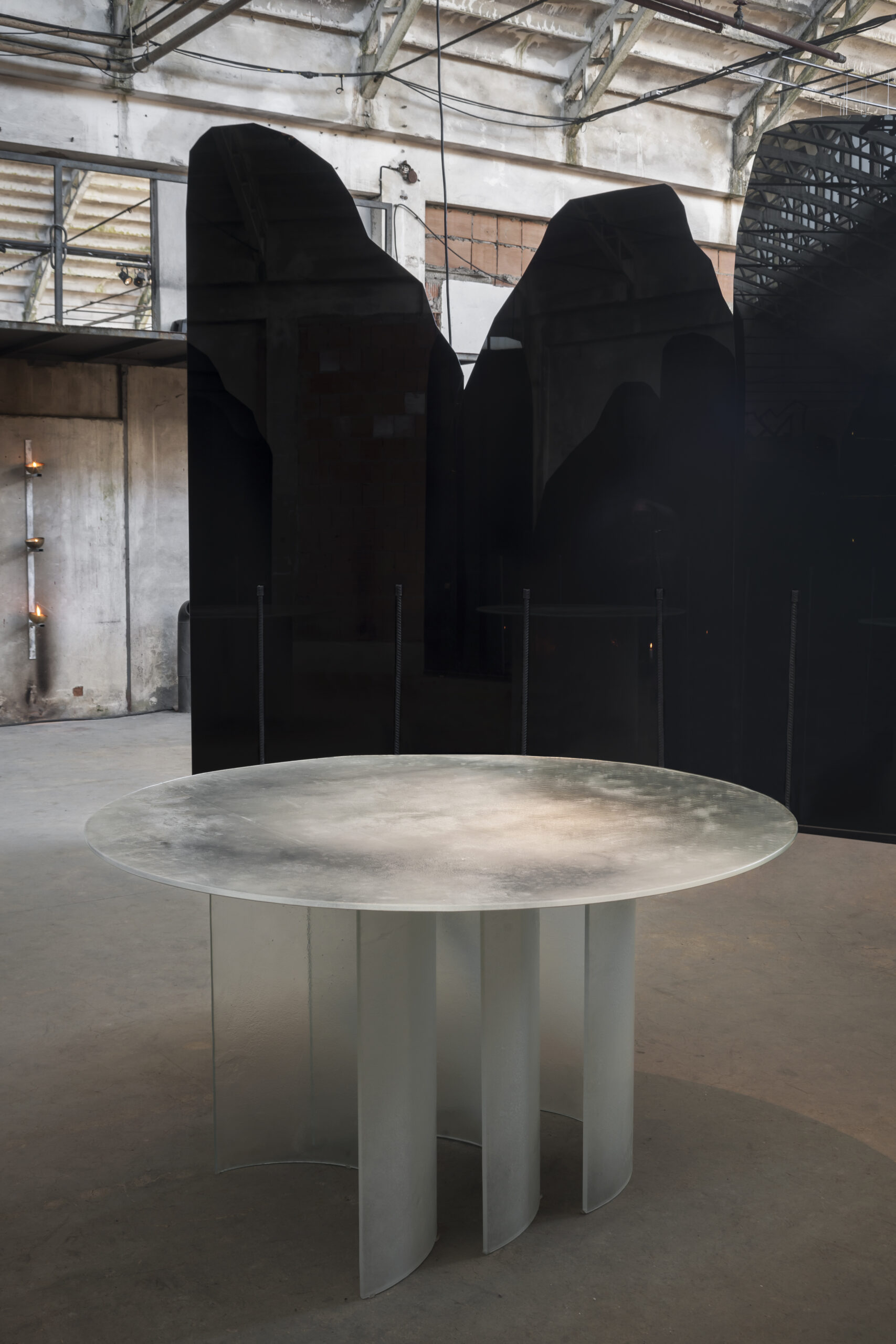 Thoth Table by Studiopepe 2
