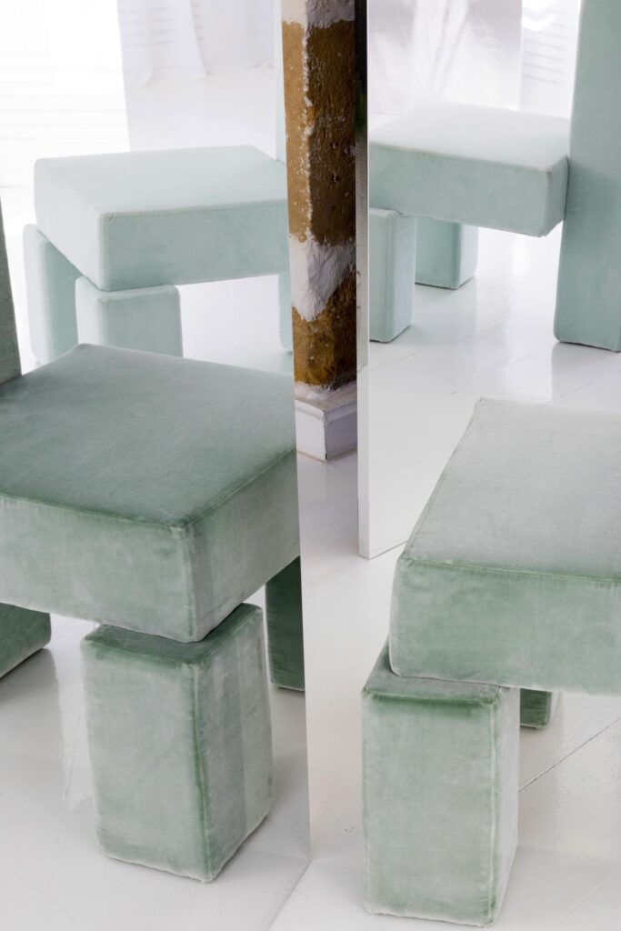 pietro franceschini licitra chair galerie philia 02